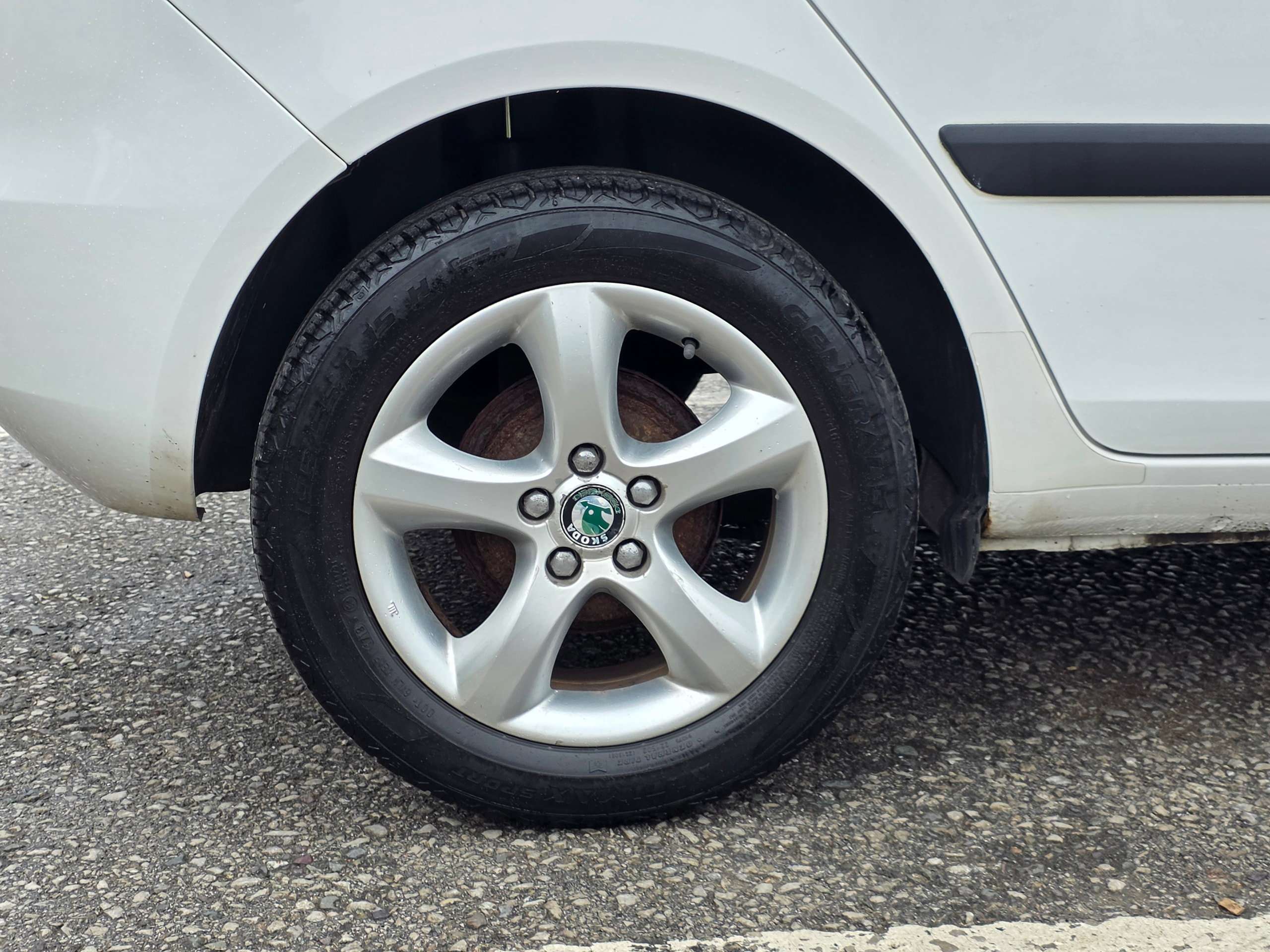 2010 SKODA FABIA 2010 SKODA FABIA