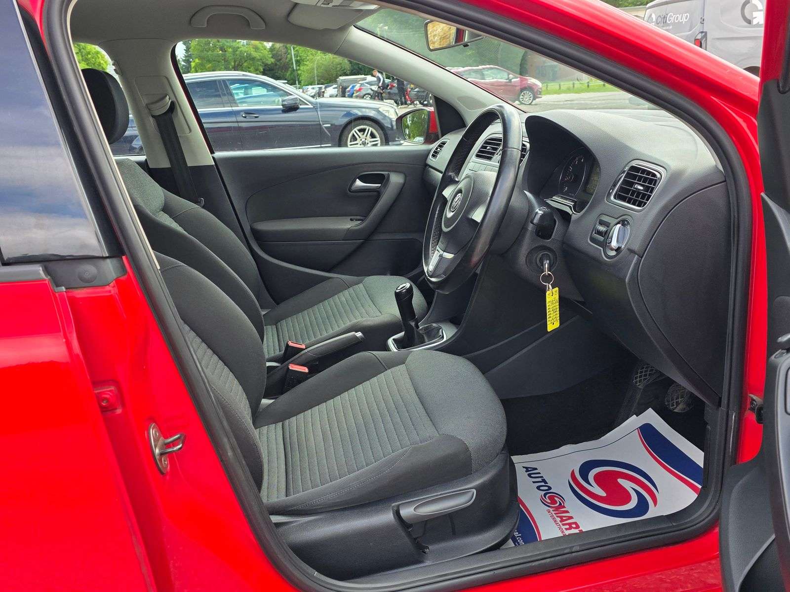 2011 VOLKSWAGEN POLO 2011 VOLKSWAGEN POLO