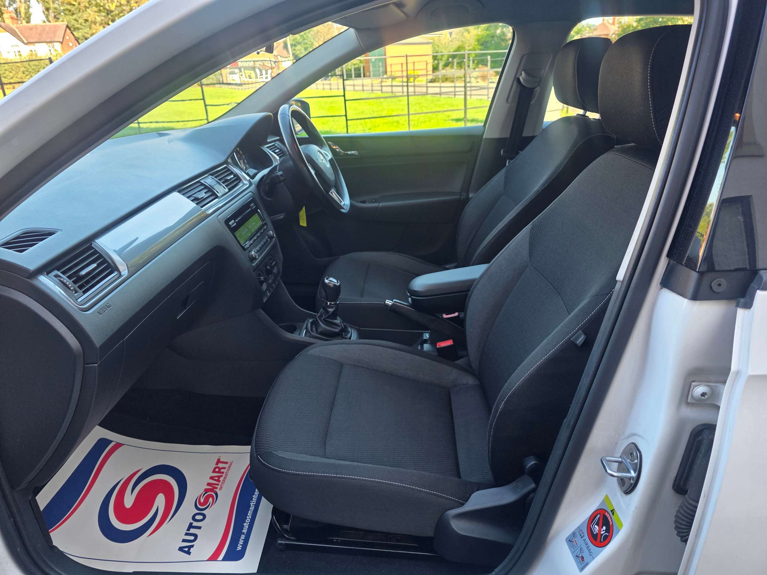 2013 SKODA RAPID SPACEBACK 2013 SKODA RAPID SPACEBACK