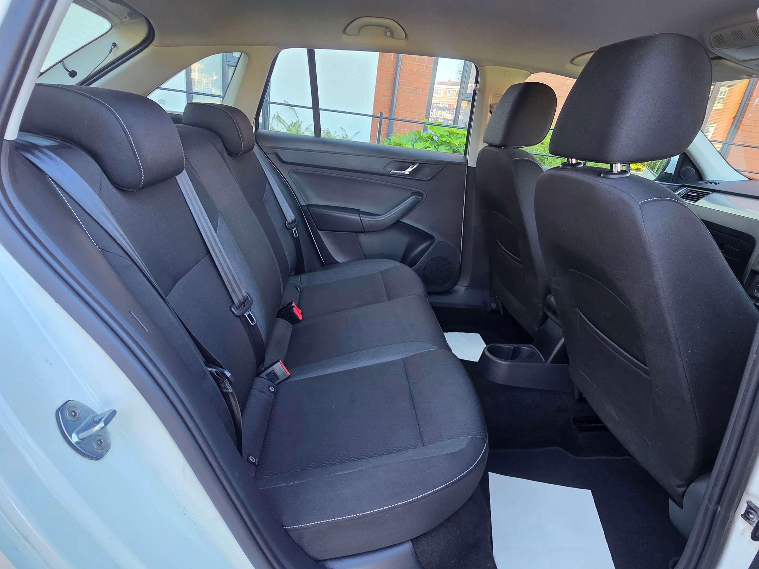 2013 SKODA RAPID SPACEBACK 2013 SKODA RAPID SPACEBACK