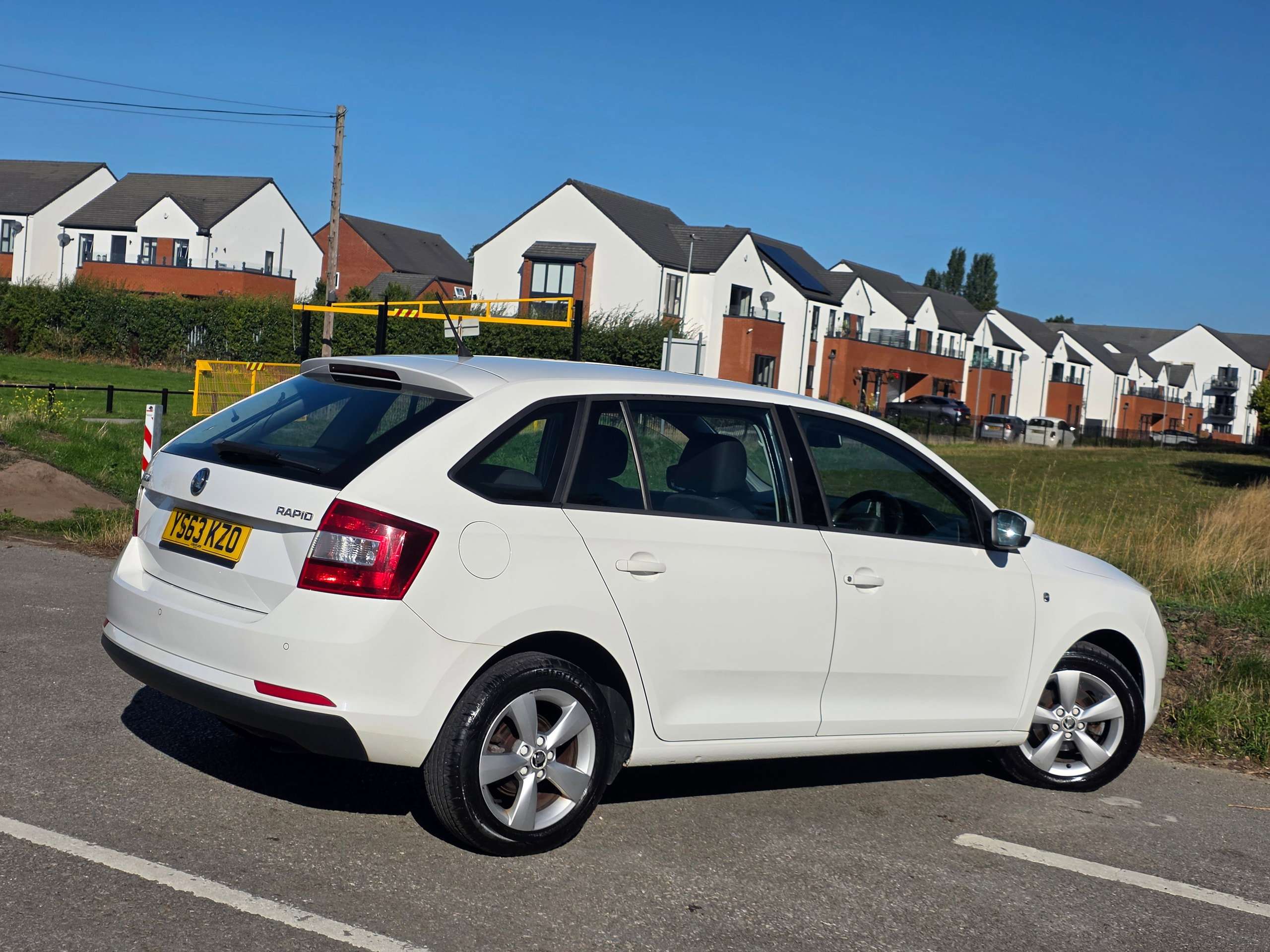 2013 SKODA RAPID SPACEBACK 2013 SKODA RAPID SPACEBACK
