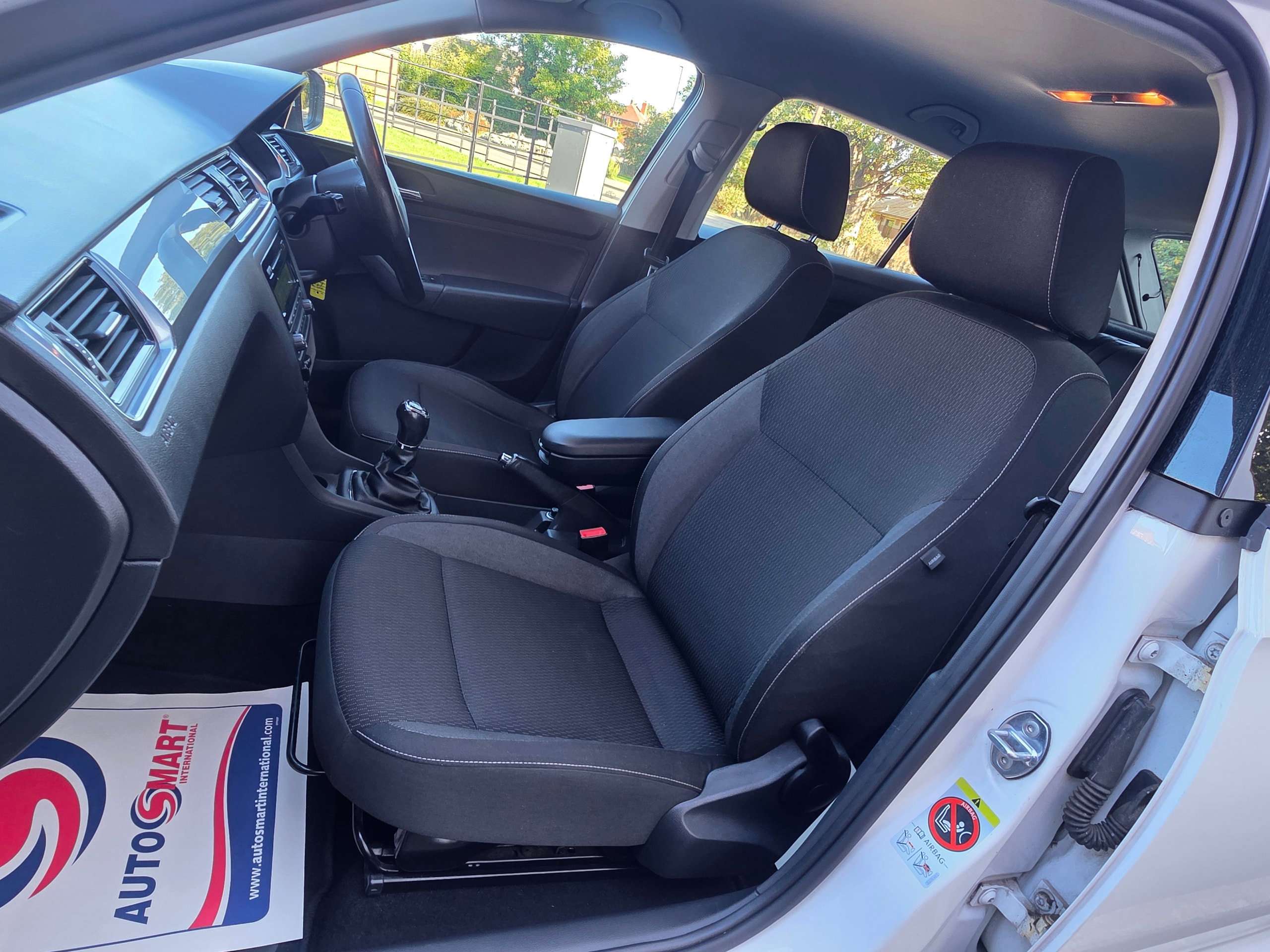 2013 SKODA RAPID SPACEBACK 2013 SKODA RAPID SPACEBACK