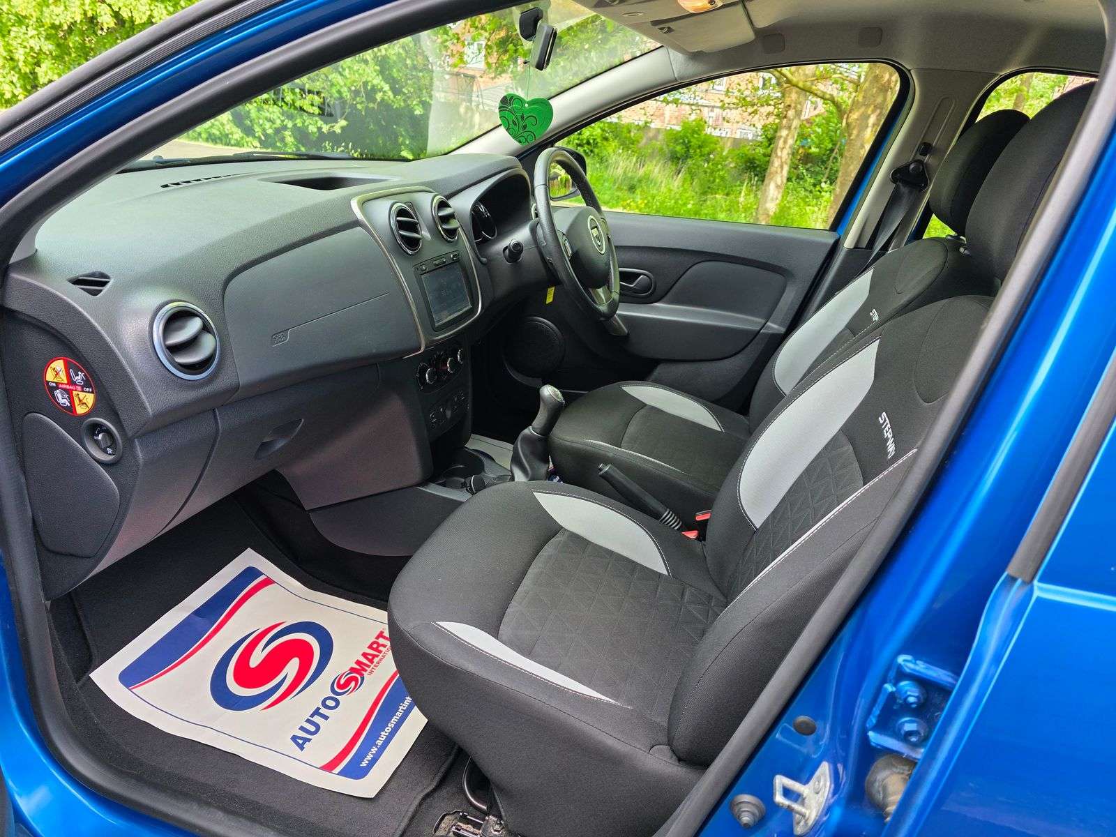 2015 DACIA SANDERO STEPWAY 2015 DACIA SANDERO STEPWAY