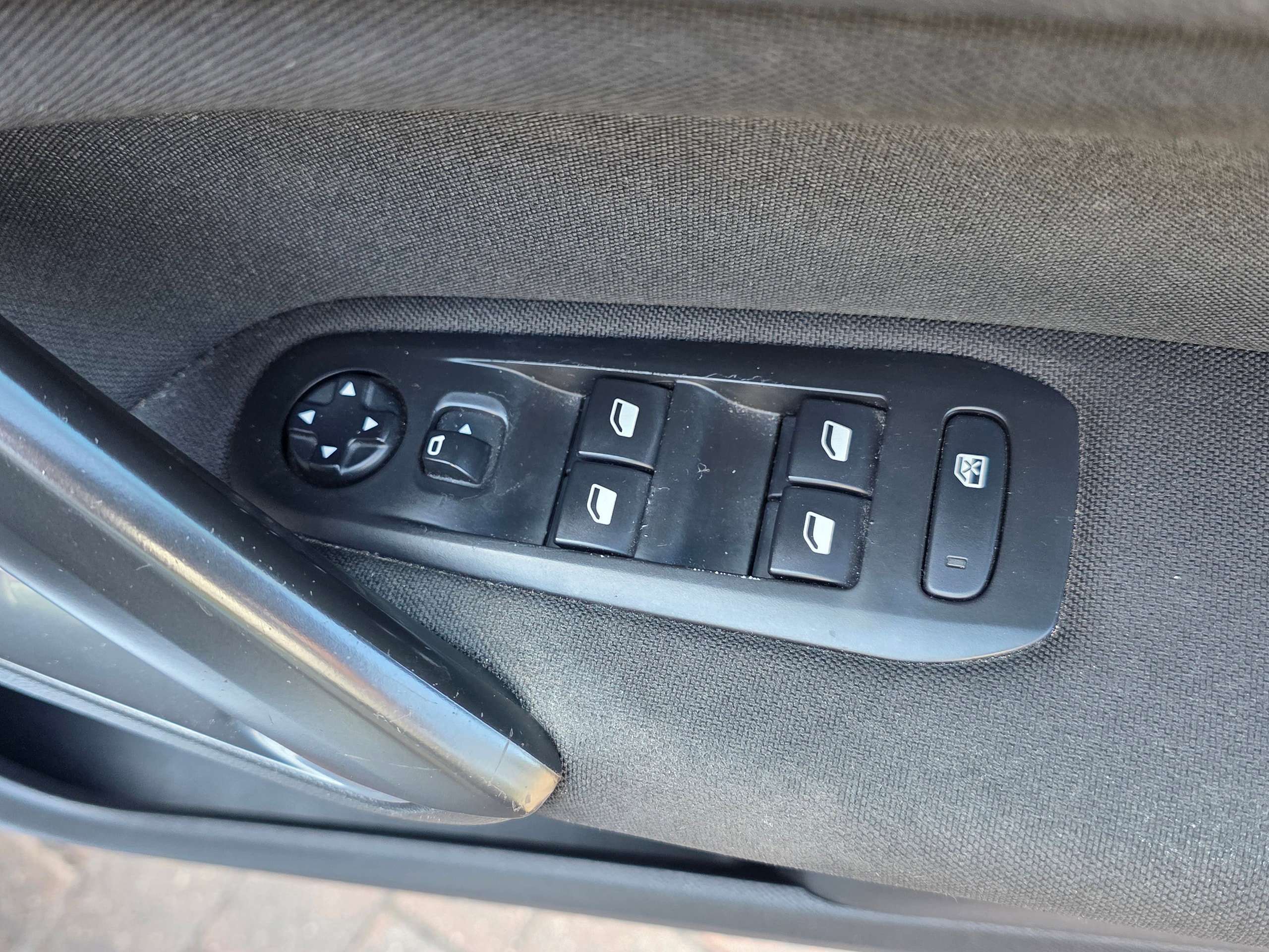 2014 PEUGEOT 308 2014 PEUGEOT 308