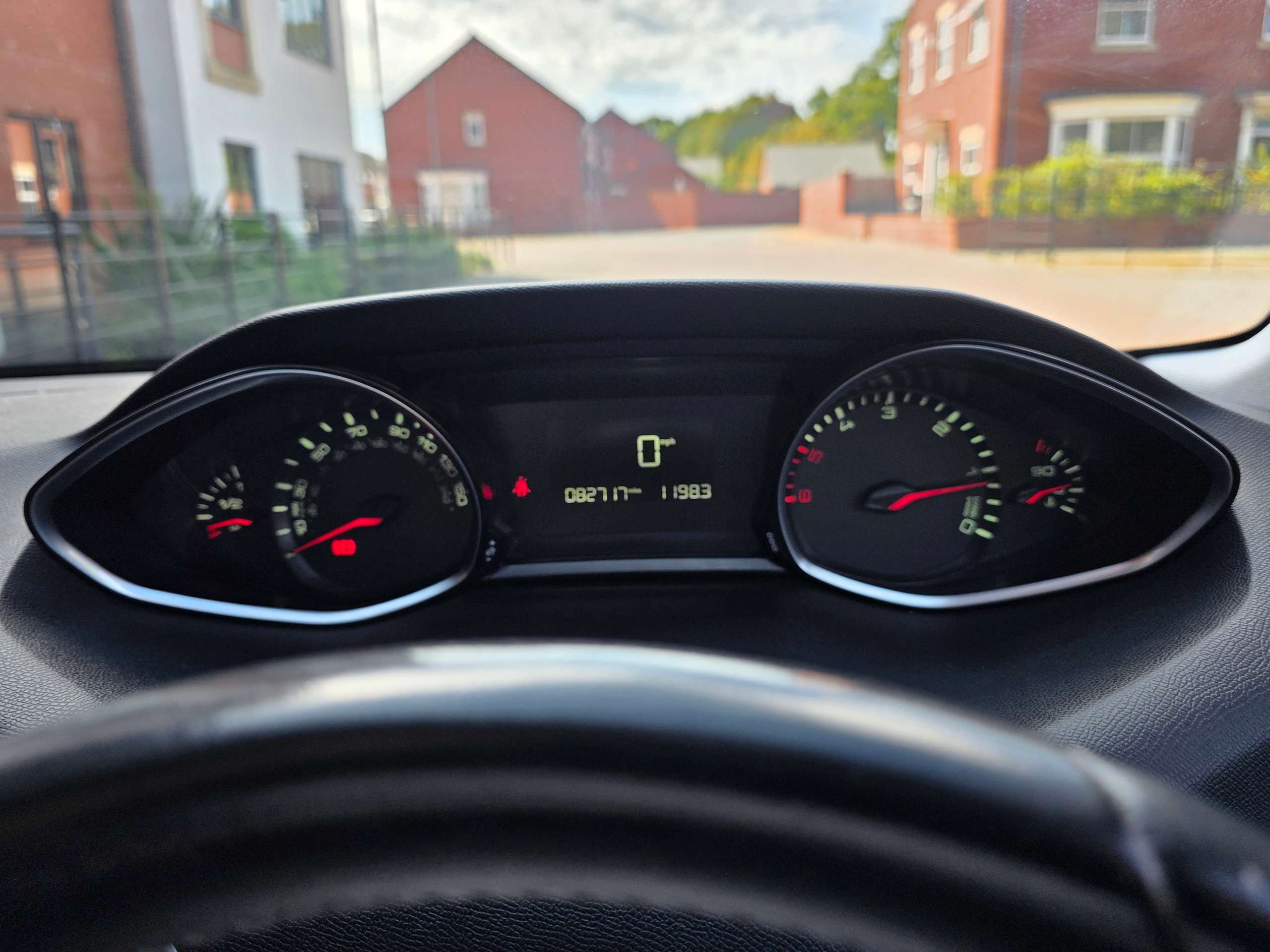 2014 PEUGEOT 308 2014 PEUGEOT 308