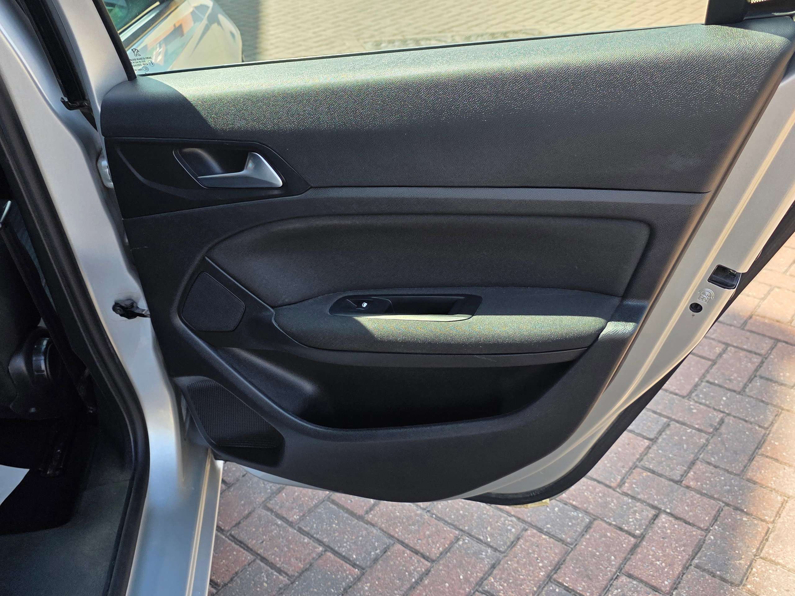 2014 PEUGEOT 308 2014 PEUGEOT 308
