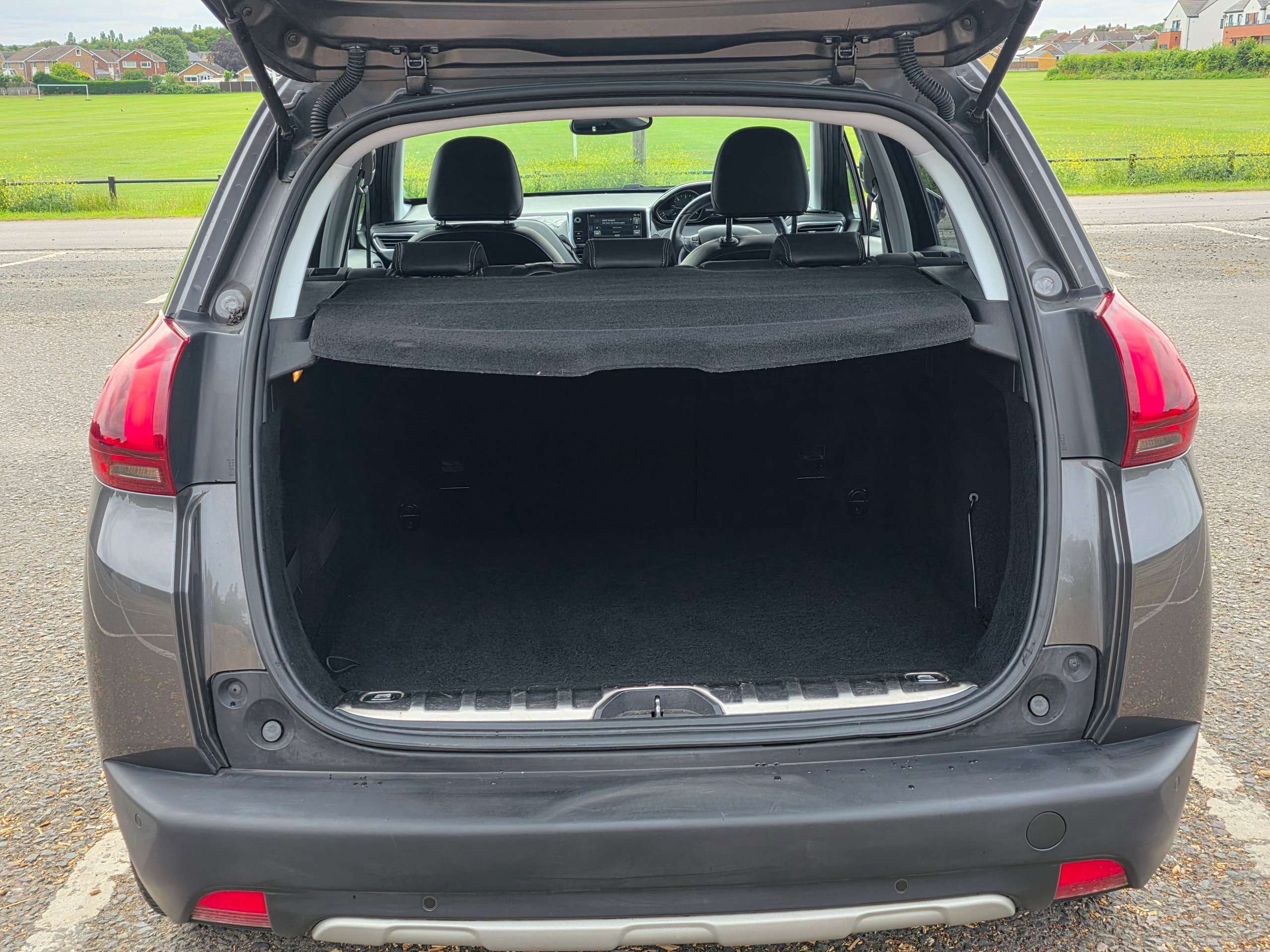 2016 PEUGEOT 2008 2016 PEUGEOT 2008