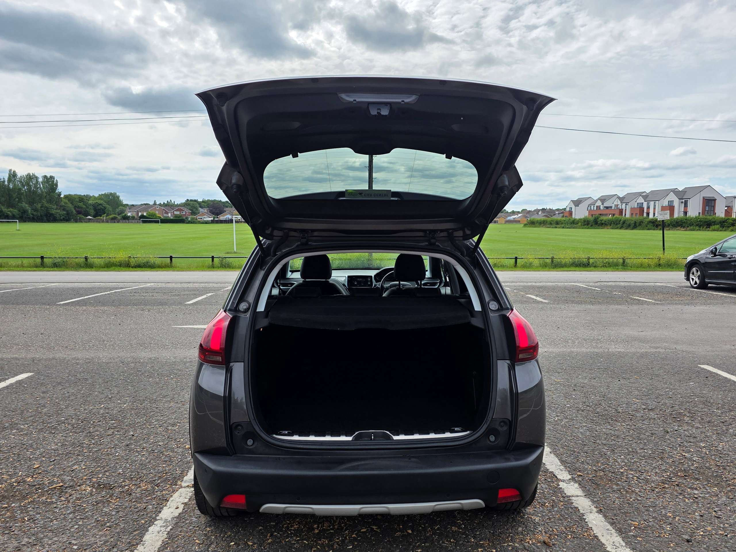 2016 PEUGEOT 2008 2016 PEUGEOT 2008