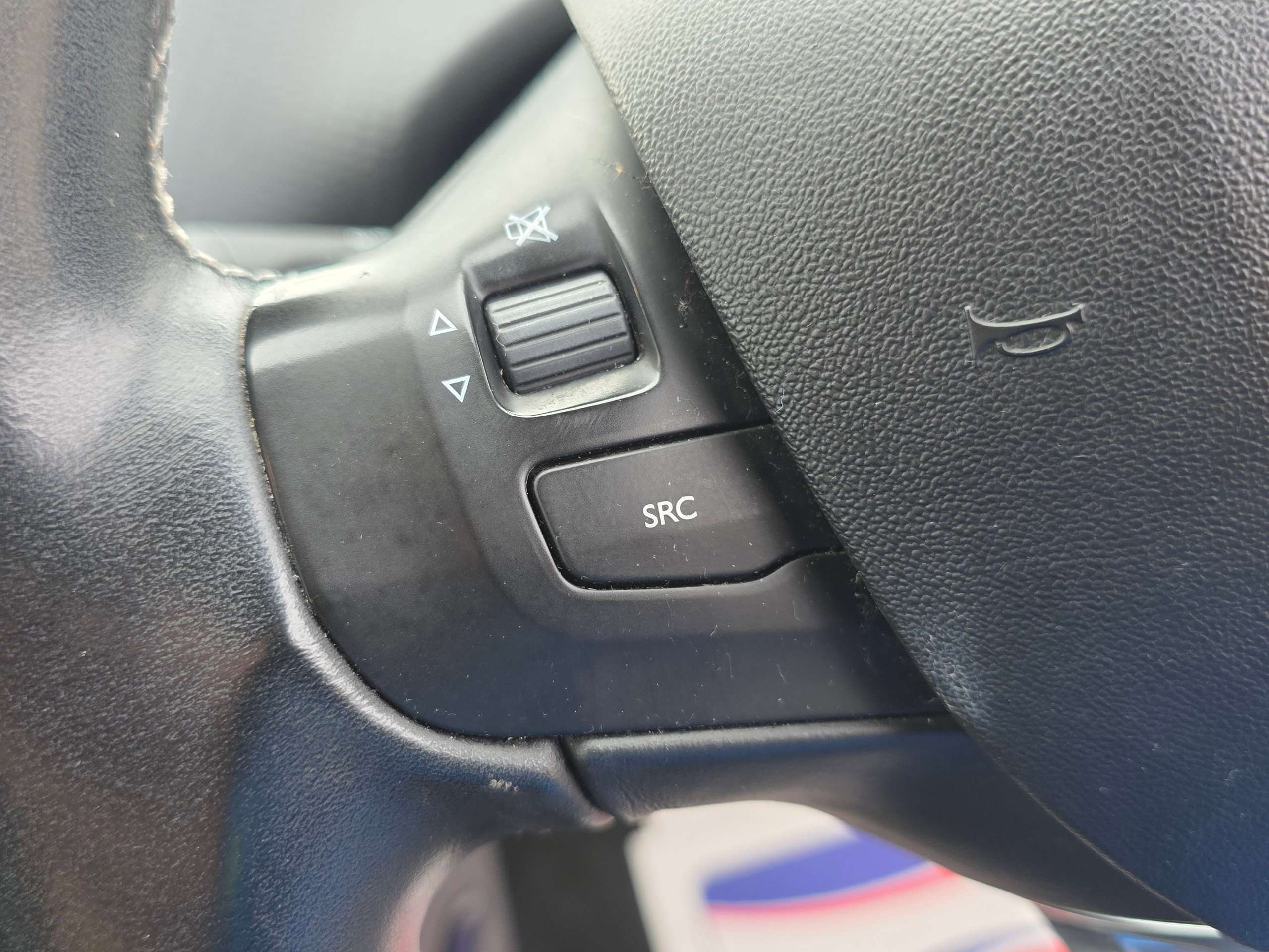 2016 PEUGEOT 2008 2016 PEUGEOT 2008