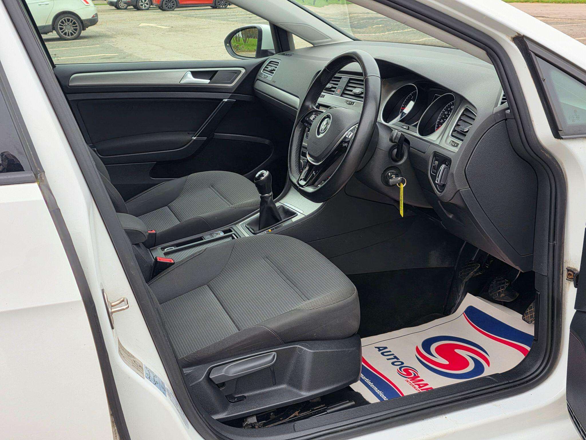 2015 VOLKSWAGEN GOLF 2015 VOLKSWAGEN GOLF