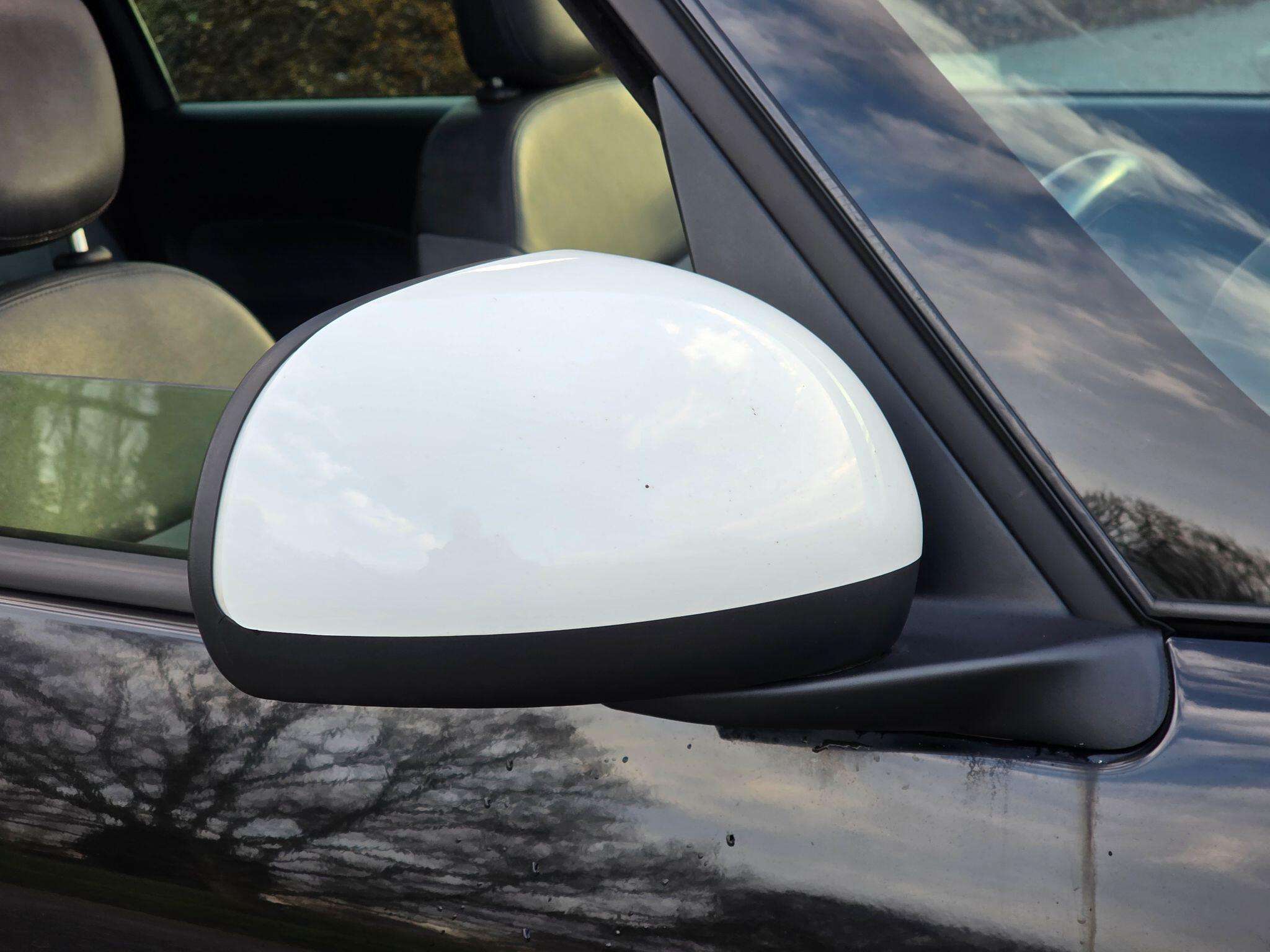 2015 FIAT 500L 2015 FIAT 500L