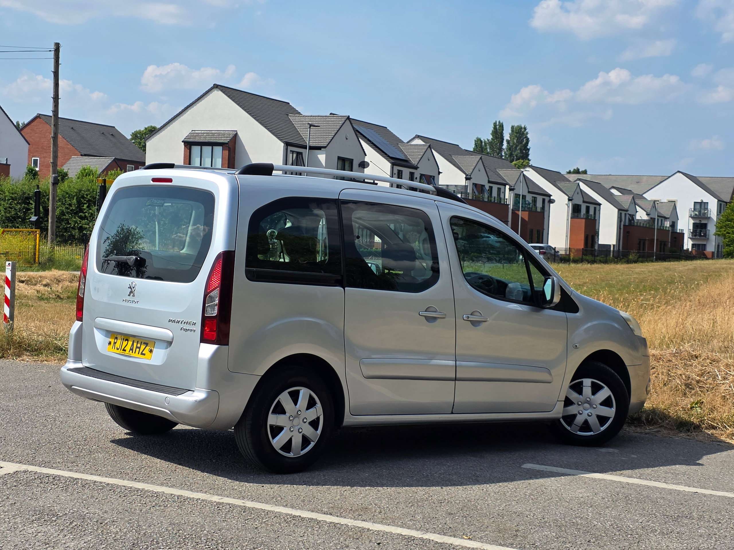 2012 PEUGEOT PARTNER TEPEE 2012 PEUGEOT PARTNER TEPEE