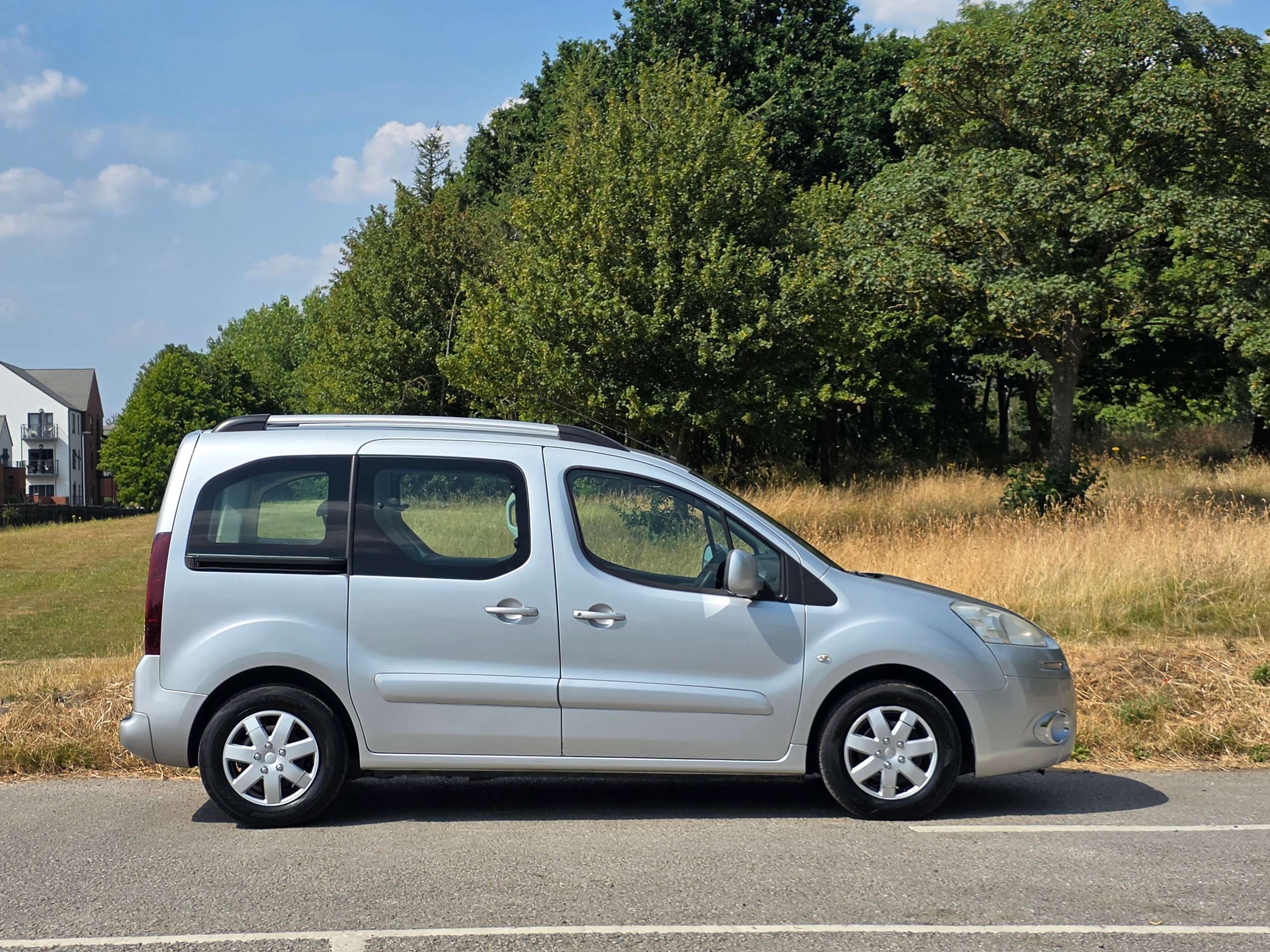 2012 PEUGEOT PARTNER TEPEE 2012 PEUGEOT PARTNER TEPEE