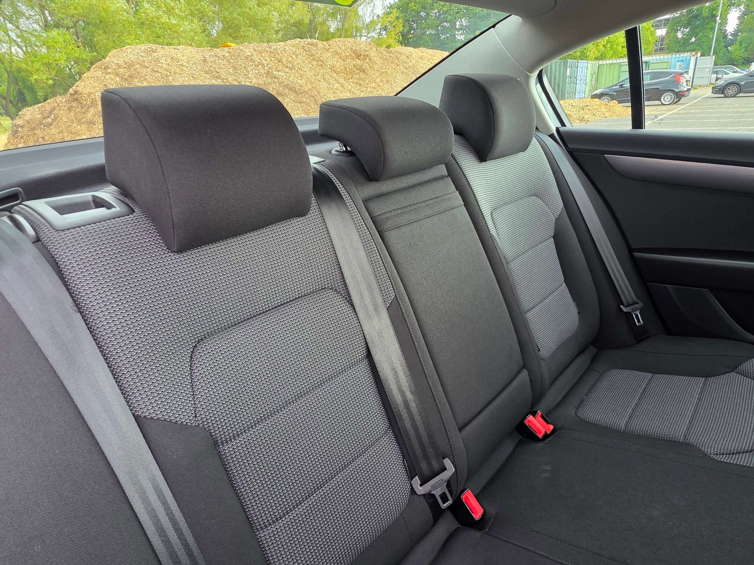 2013 VOLKSWAGEN PASSAT 2013 VOLKSWAGEN PASSAT