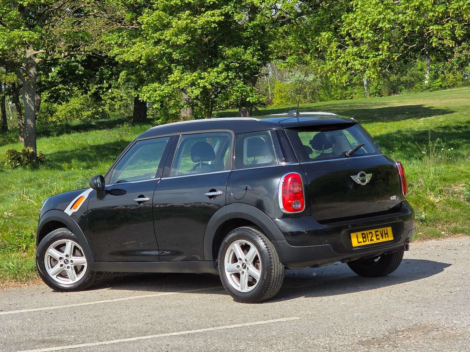2012 MINI COUNTRYMAN 2012 MINI COUNTRYMAN
