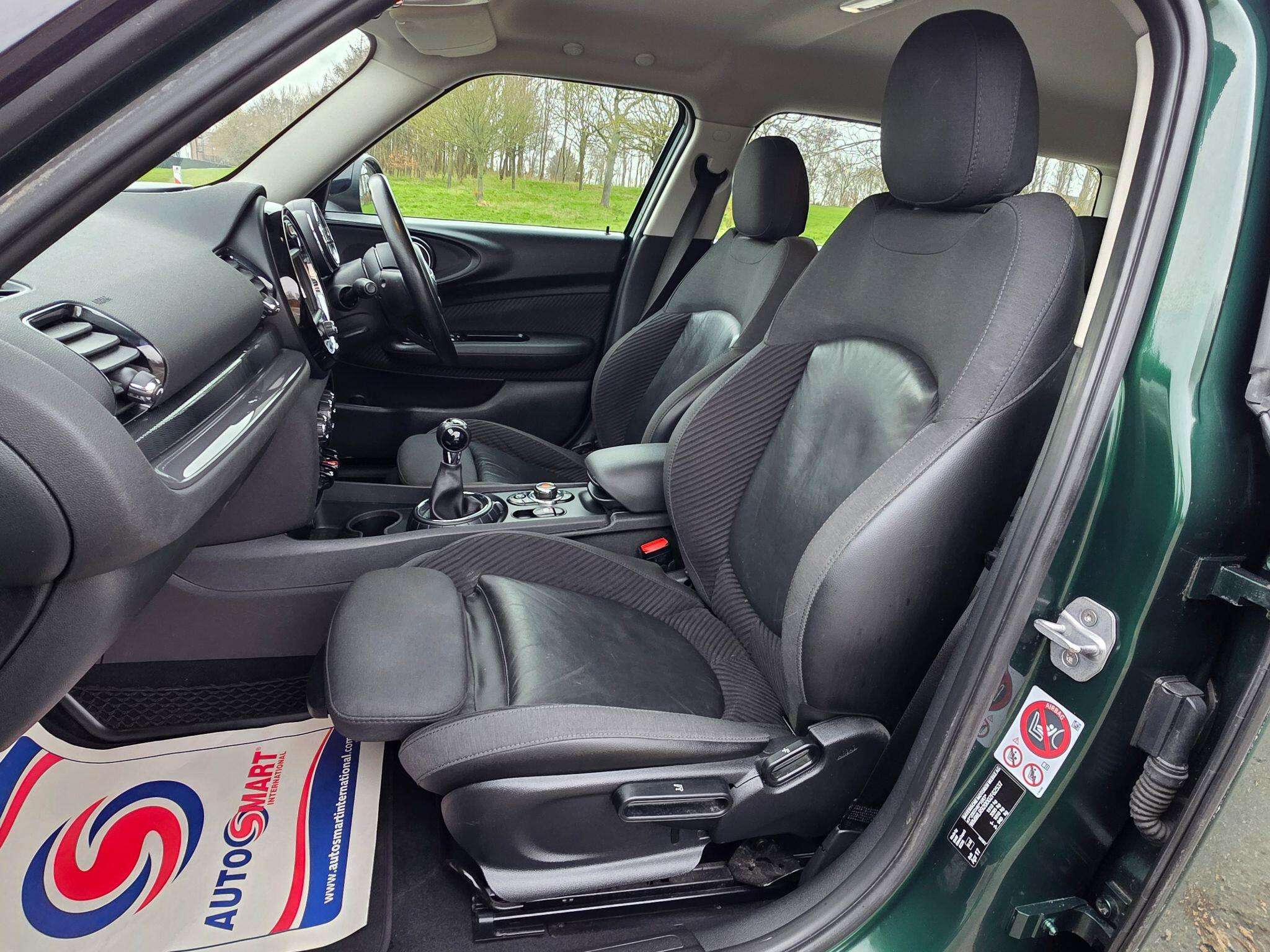 2017 MINI CLUBMAN 2017 MINI CLUBMAN