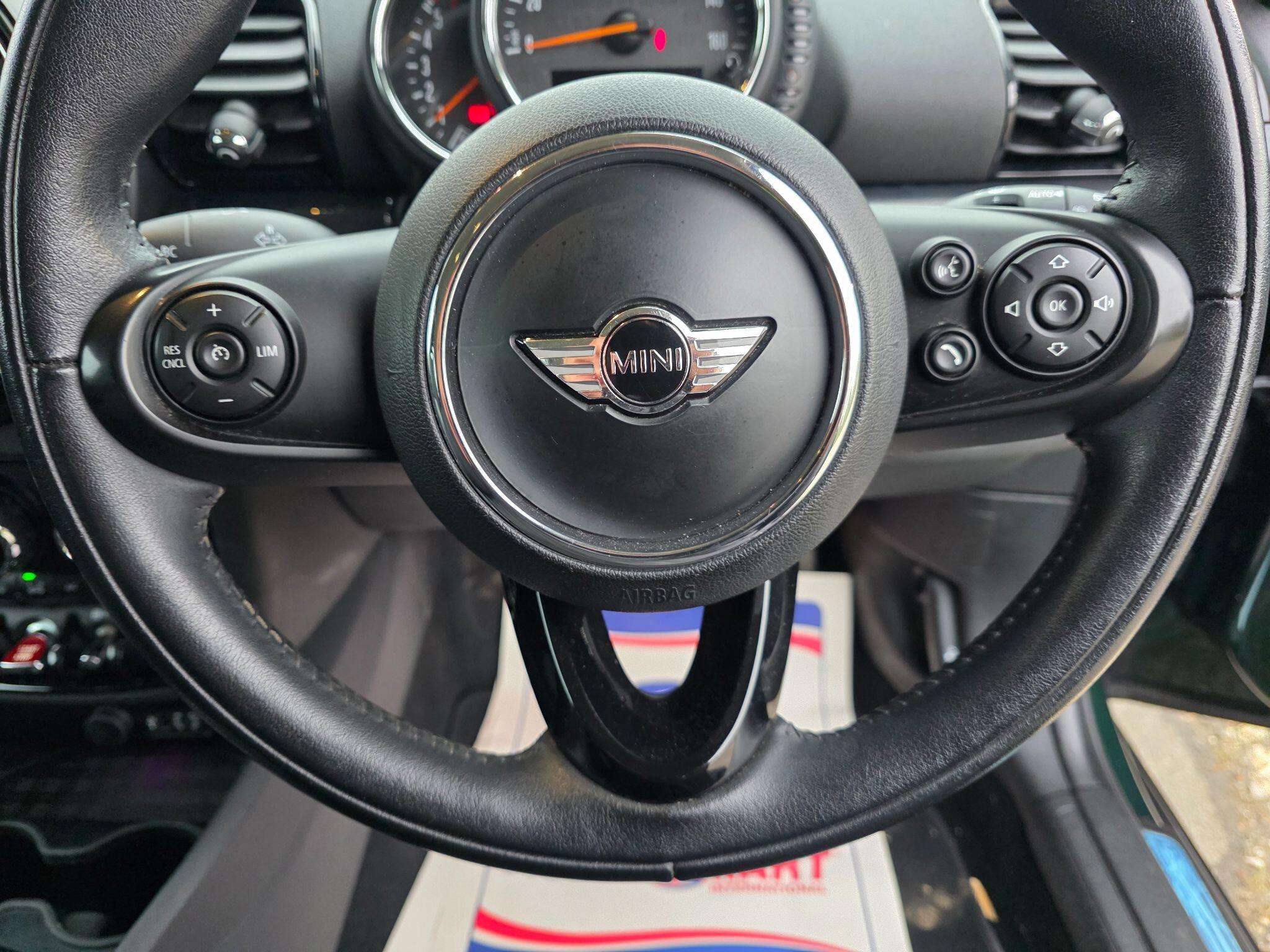 2017 MINI CLUBMAN 2017 MINI CLUBMAN