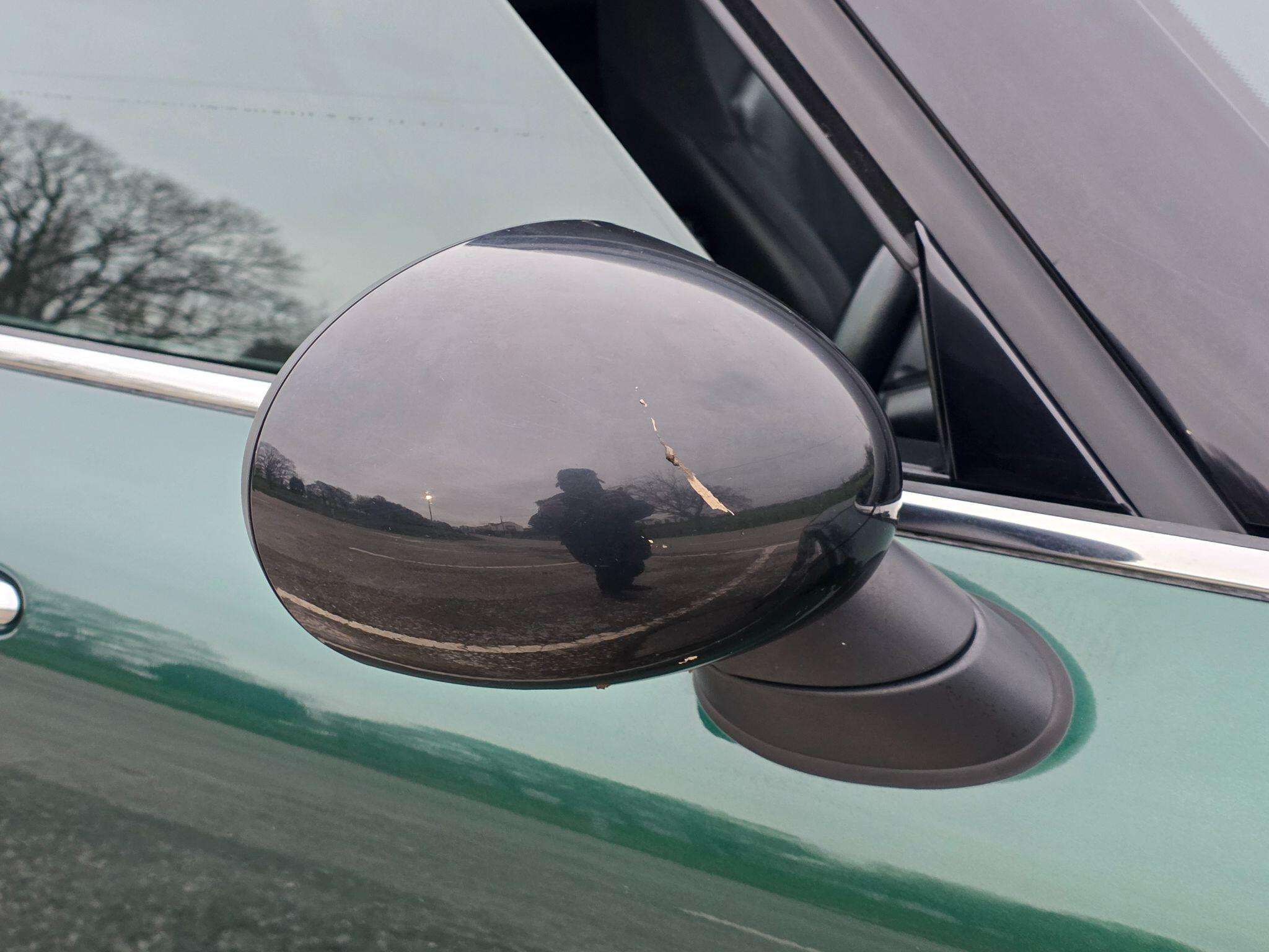 2017 MINI CLUBMAN 2017 MINI CLUBMAN