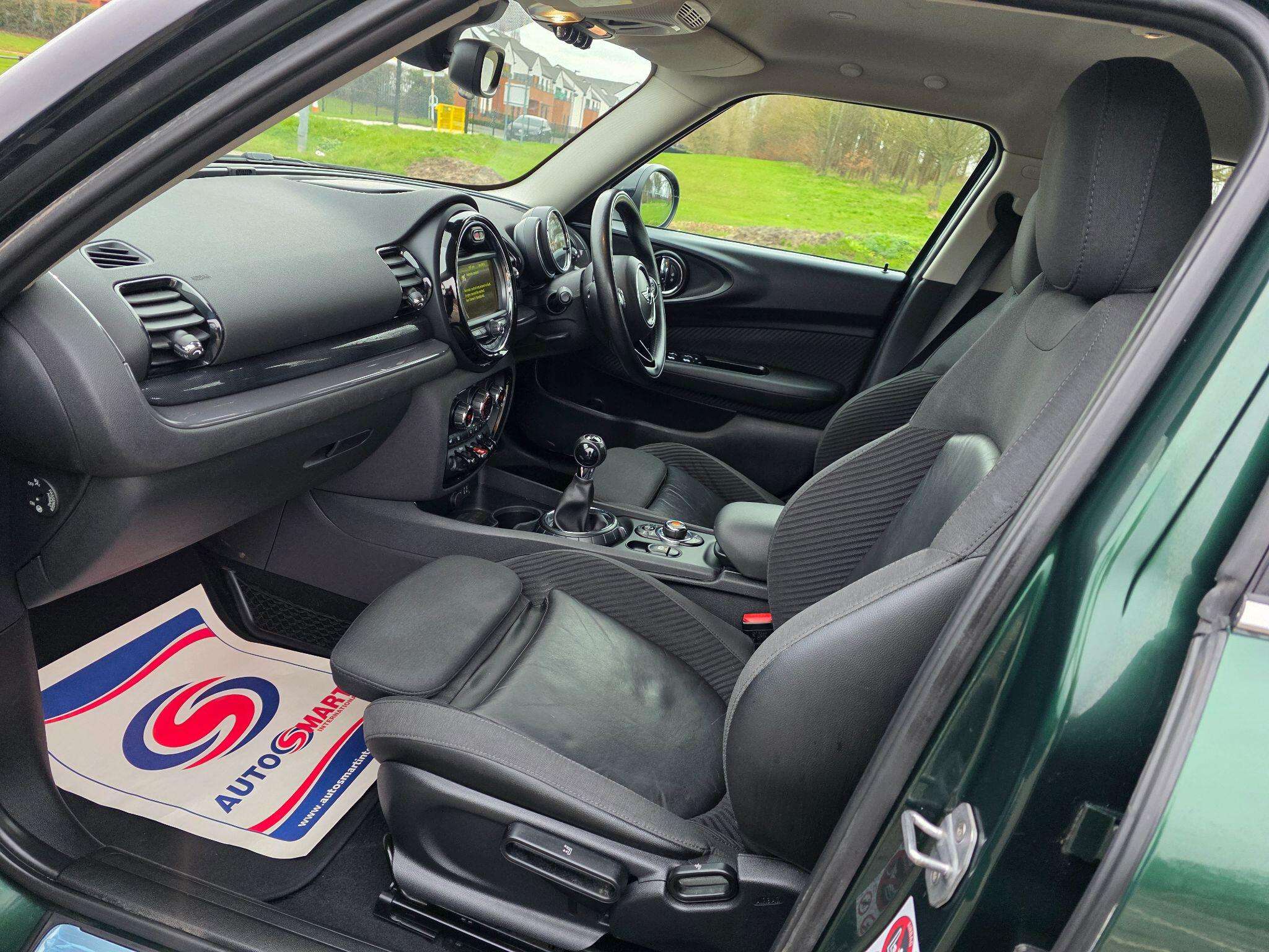 2017 MINI CLUBMAN 2017 MINI CLUBMAN