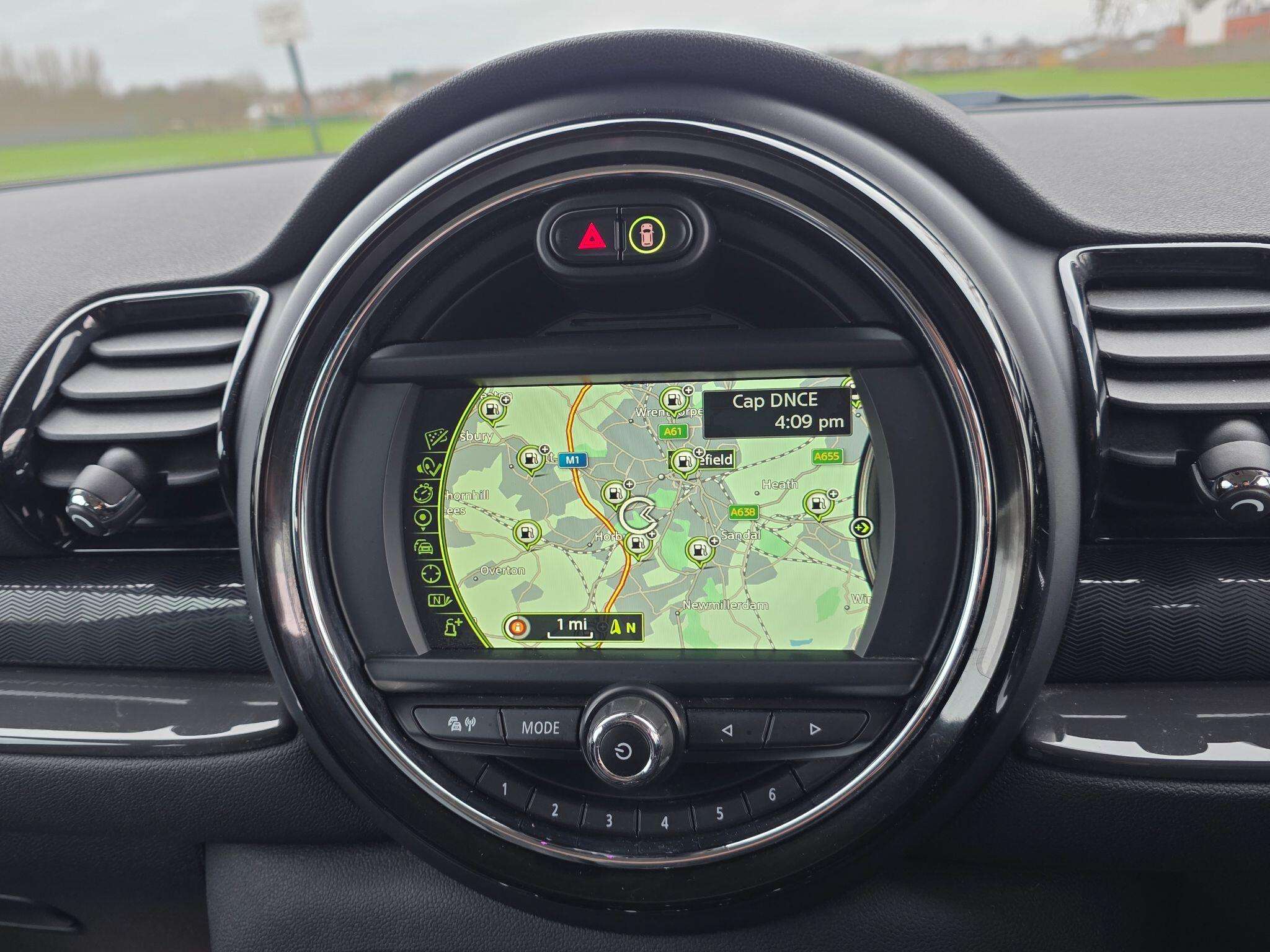 2017 MINI CLUBMAN 2017 MINI CLUBMAN