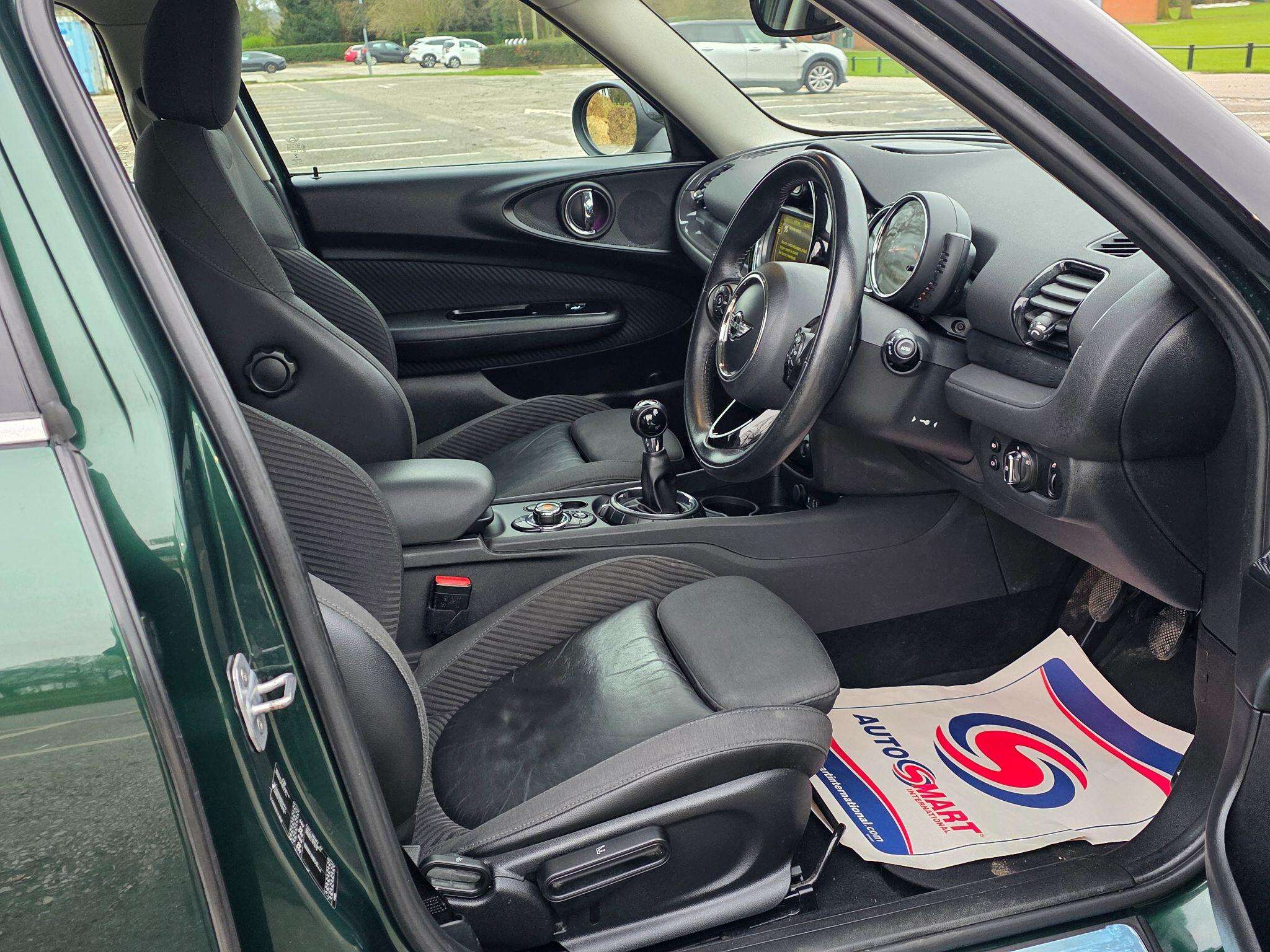 2017 MINI CLUBMAN 2017 MINI CLUBMAN