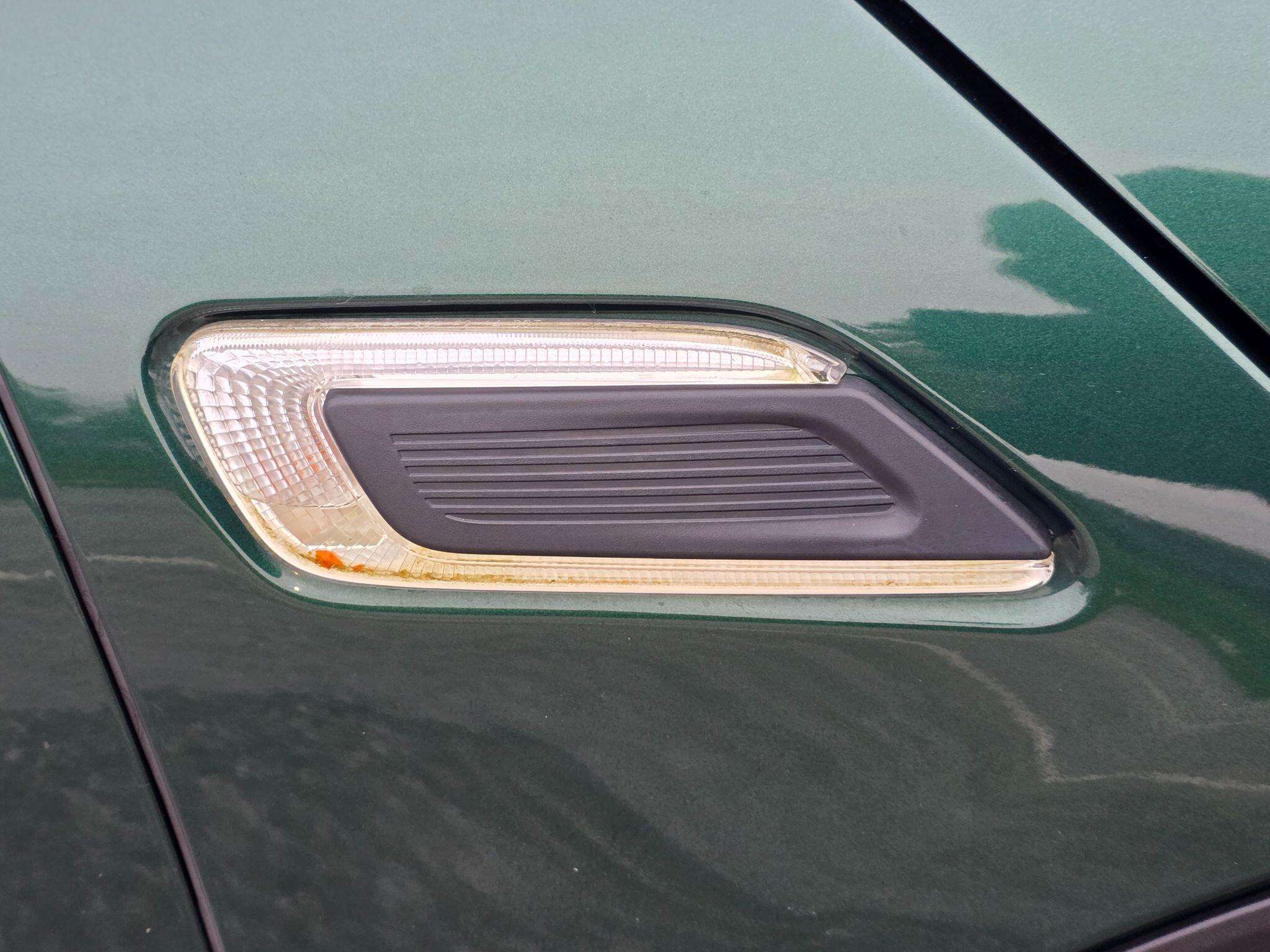 2017 MINI CLUBMAN 2017 MINI CLUBMAN