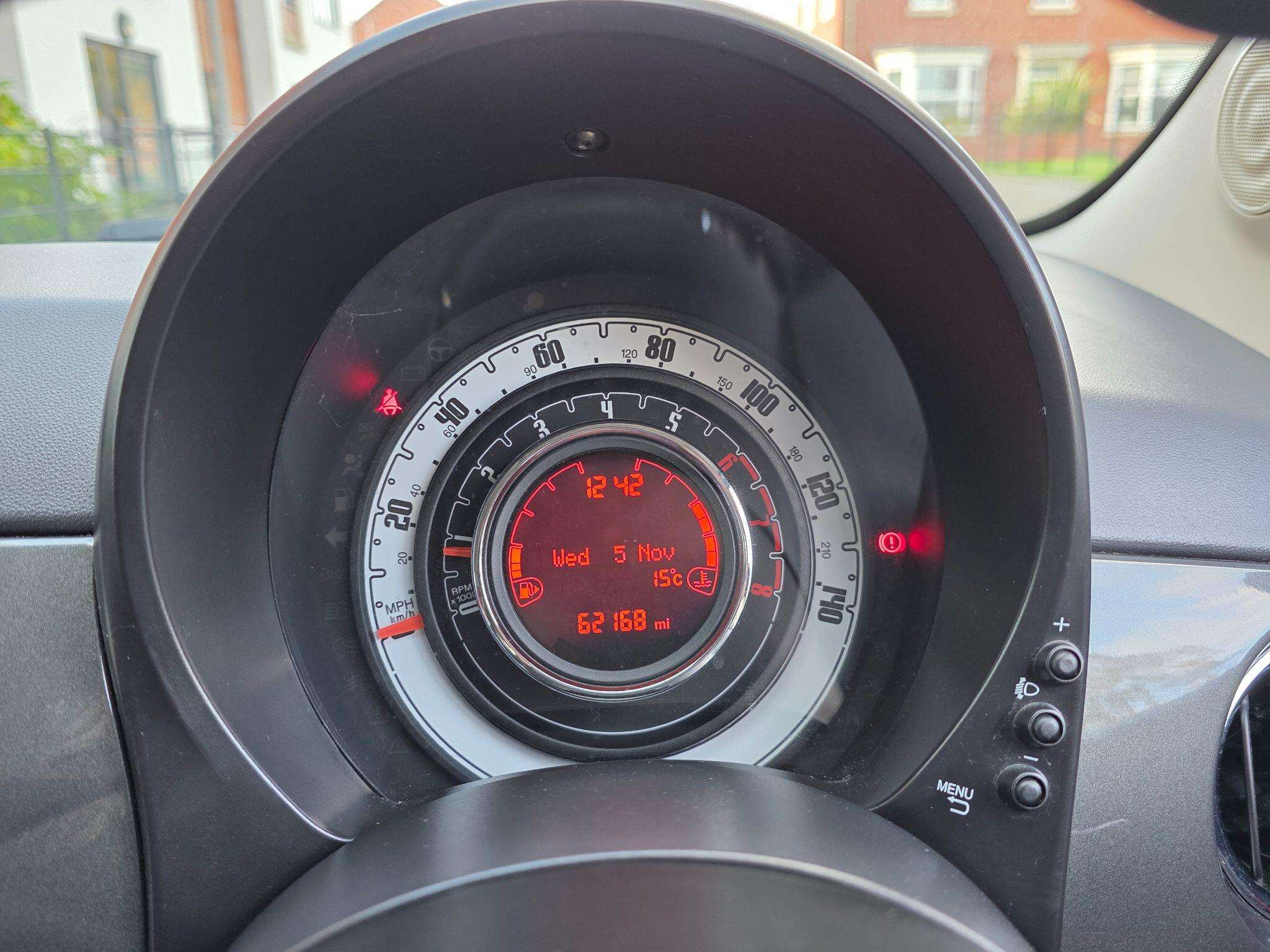 2016 FIAT 500 2016 FIAT 500