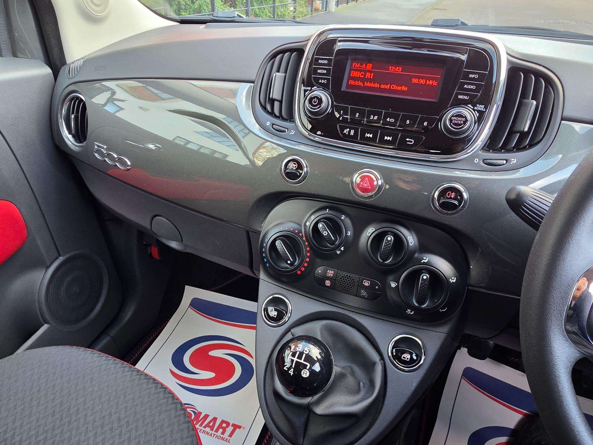 2016 FIAT 500 2016 FIAT 500