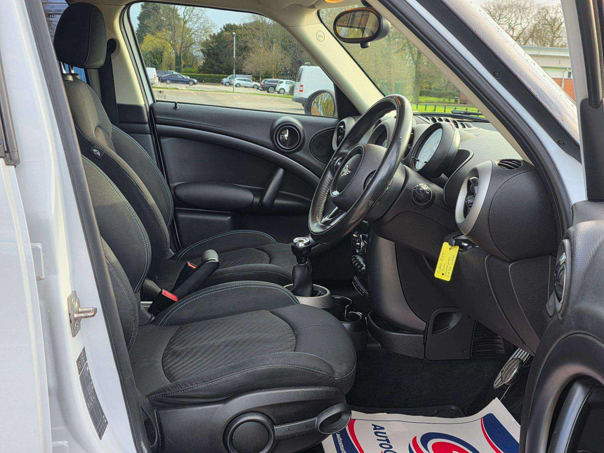 2012 MINI COUNTRYMAN 2012 MINI COUNTRYMAN