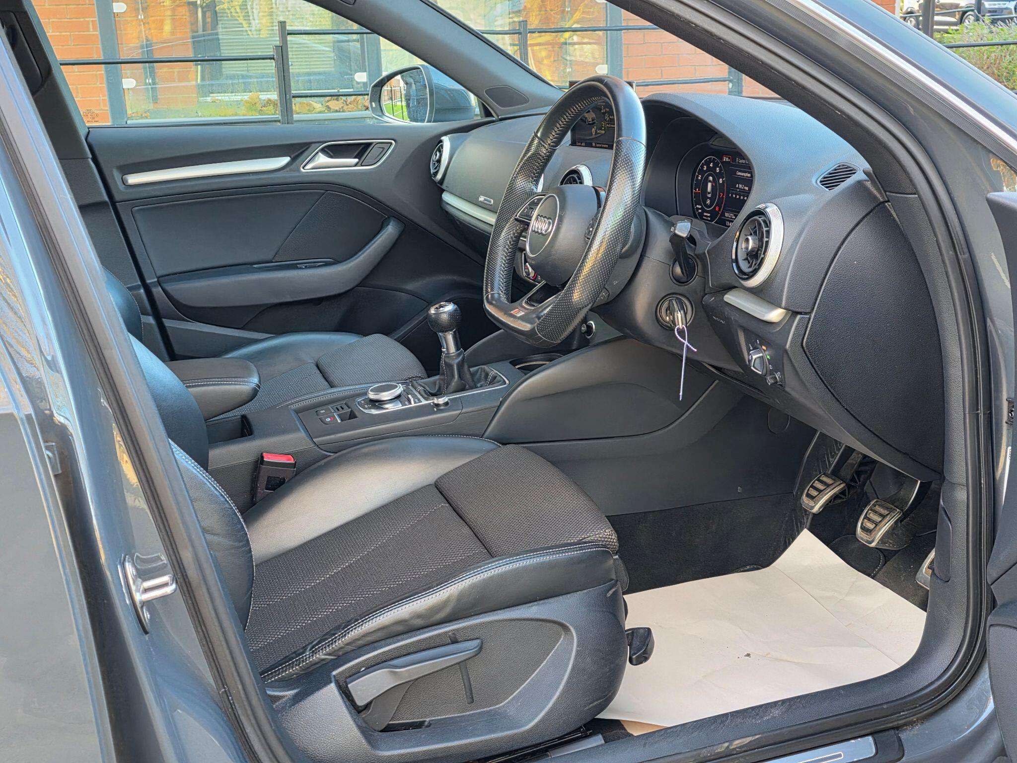 2018 AUDI A3 2018 AUDI A3