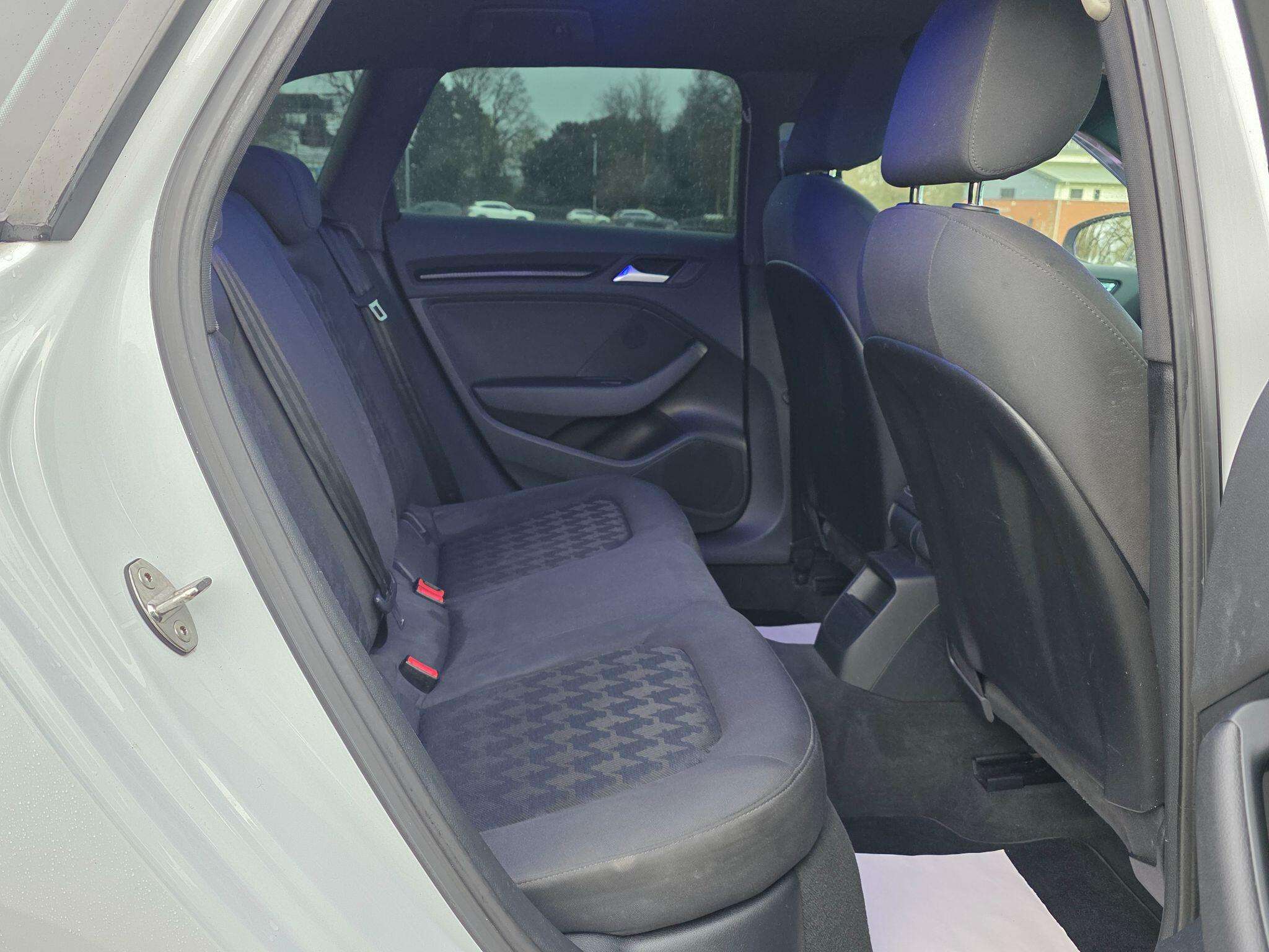 2016 AUDI A3 2016 AUDI A3