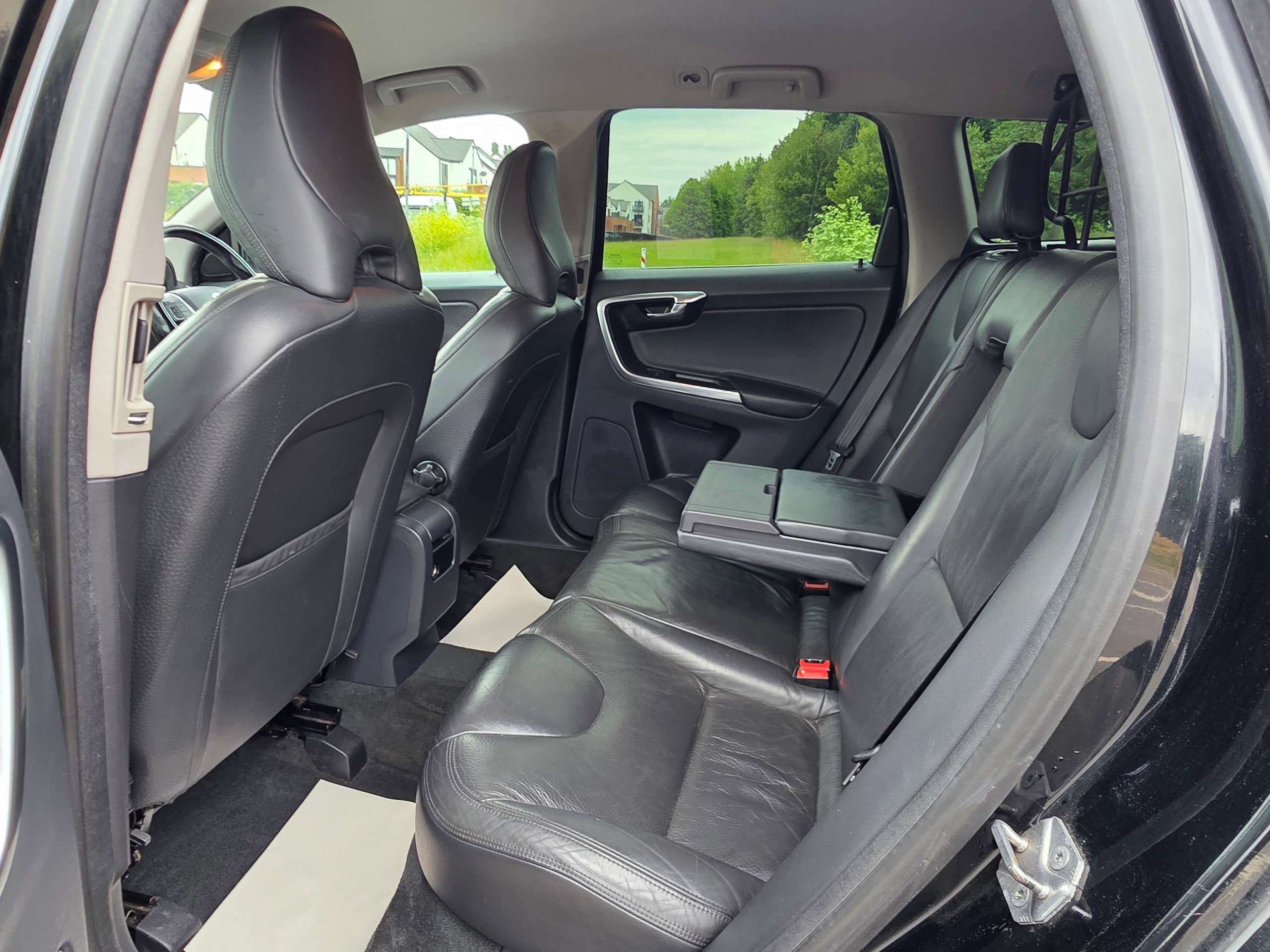 2013 VOLVO XC60 2013 VOLVO XC60