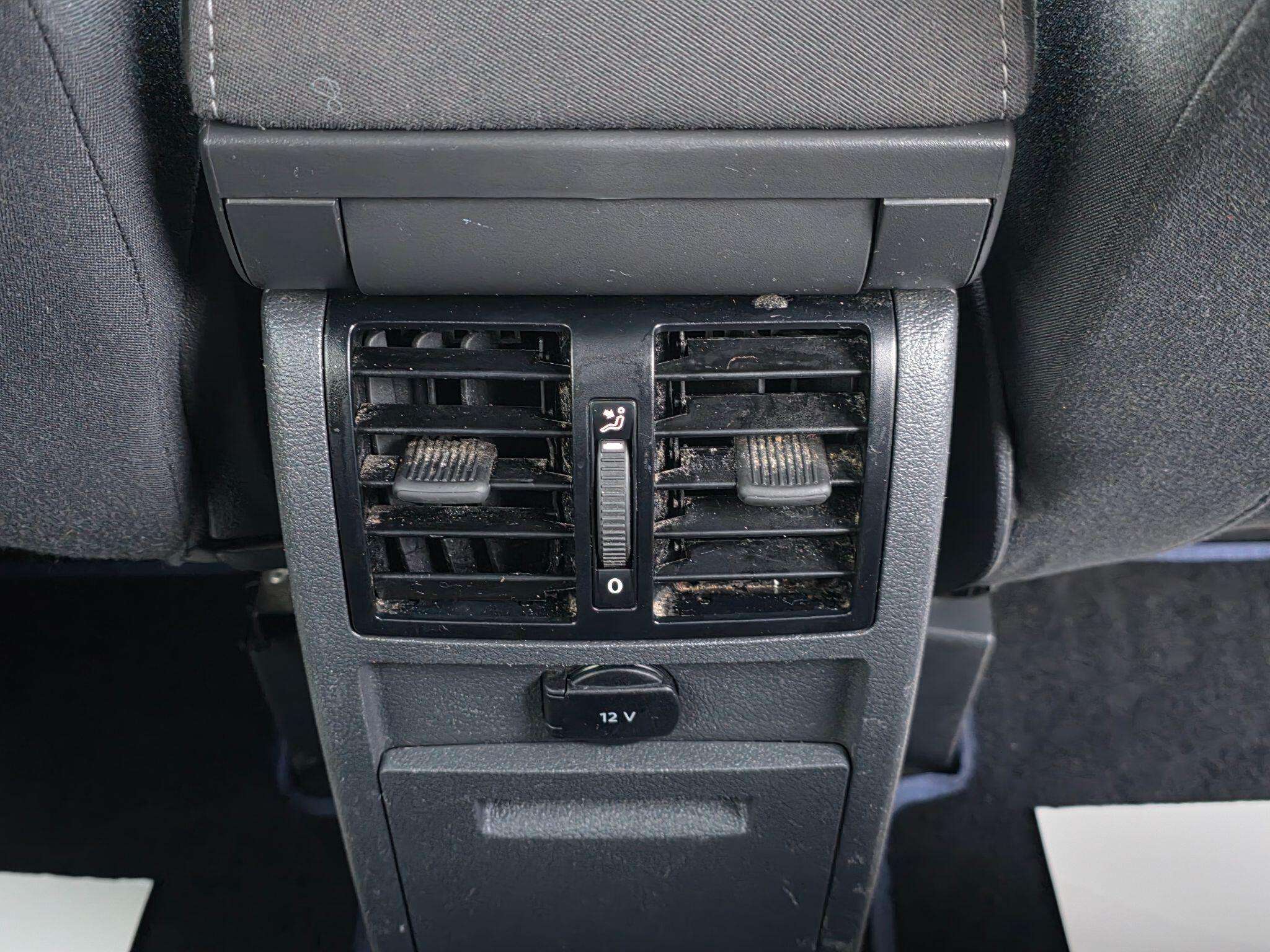 2014 VOLKSWAGEN TOURAN 2014 VOLKSWAGEN TOURAN