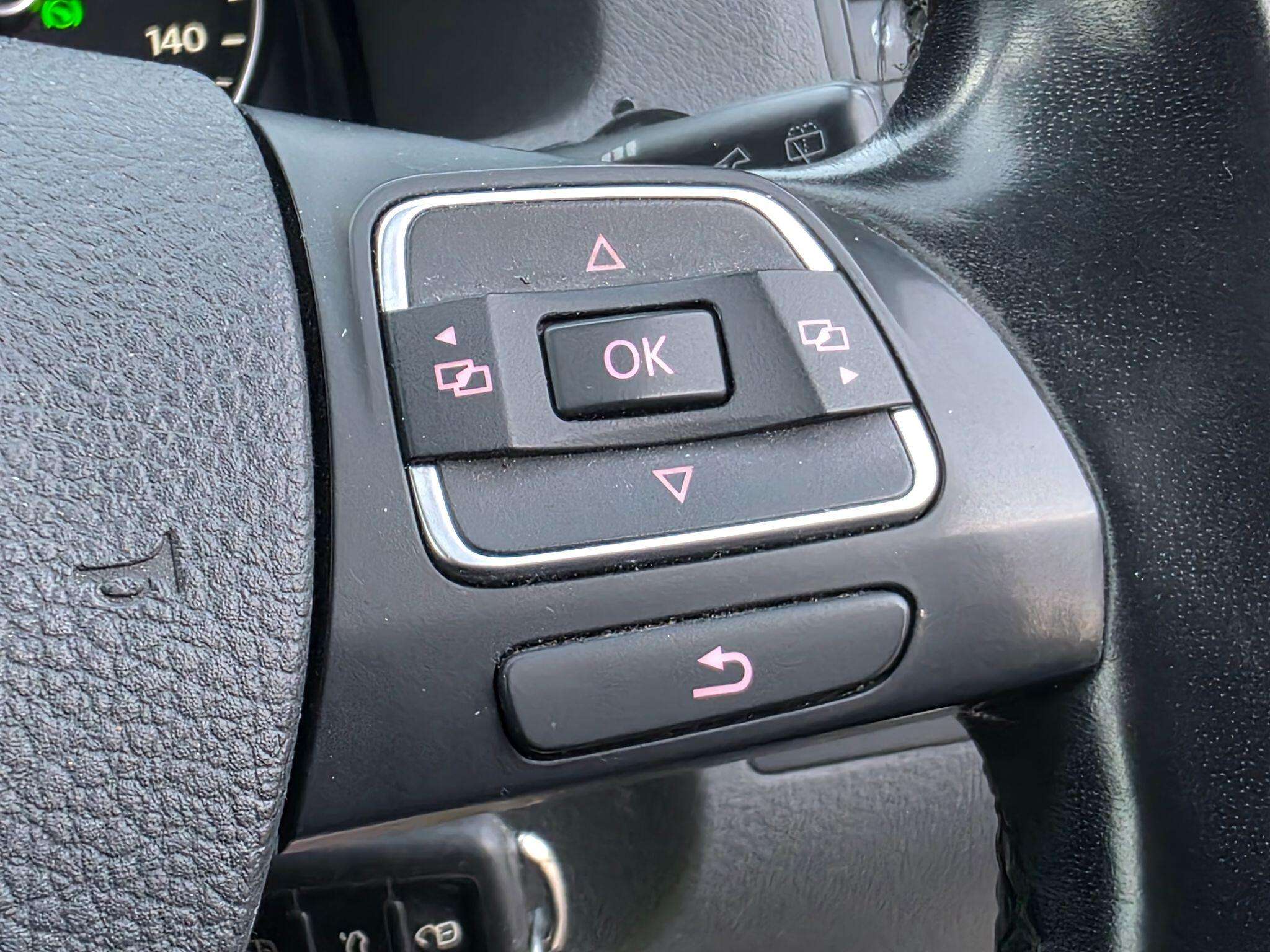 2014 VOLKSWAGEN TOURAN 2014 VOLKSWAGEN TOURAN