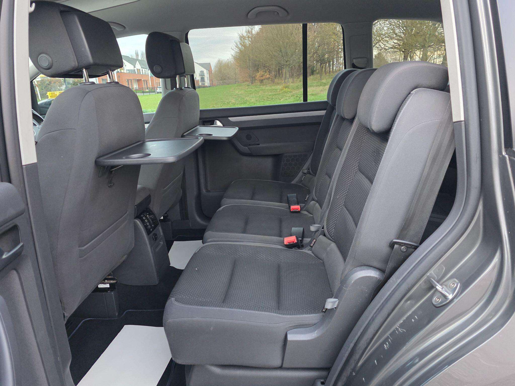 2014 VOLKSWAGEN TOURAN 2014 VOLKSWAGEN TOURAN