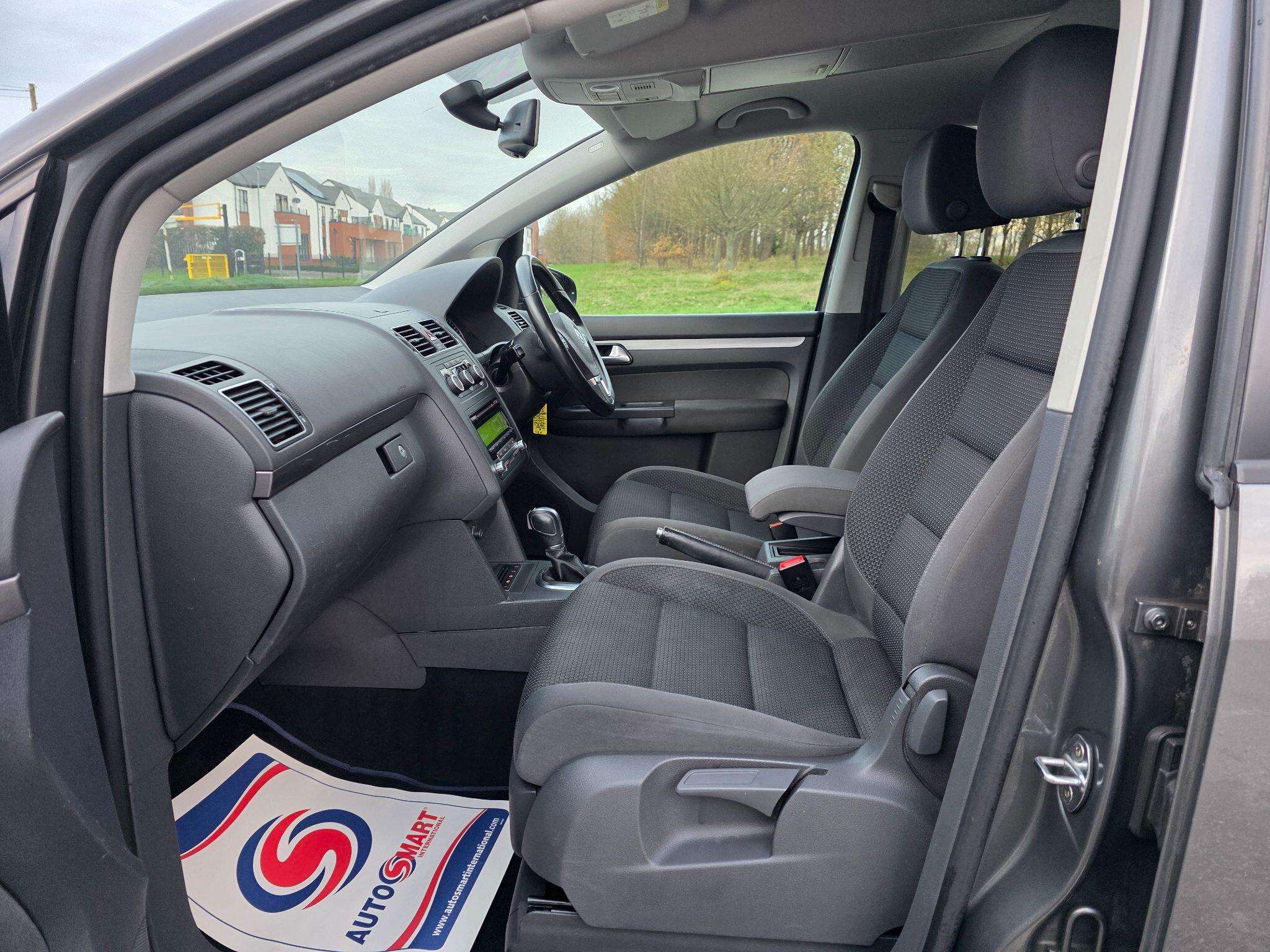 2014 VOLKSWAGEN TOURAN 2014 VOLKSWAGEN TOURAN