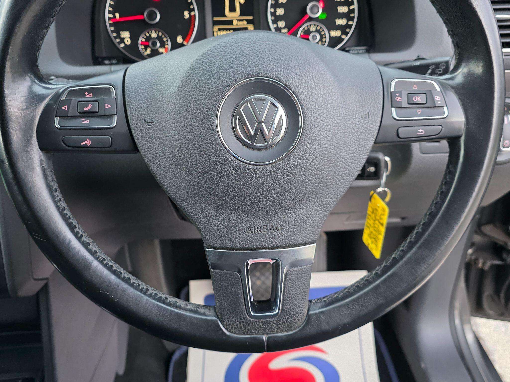 2014 VOLKSWAGEN TOURAN 2014 VOLKSWAGEN TOURAN