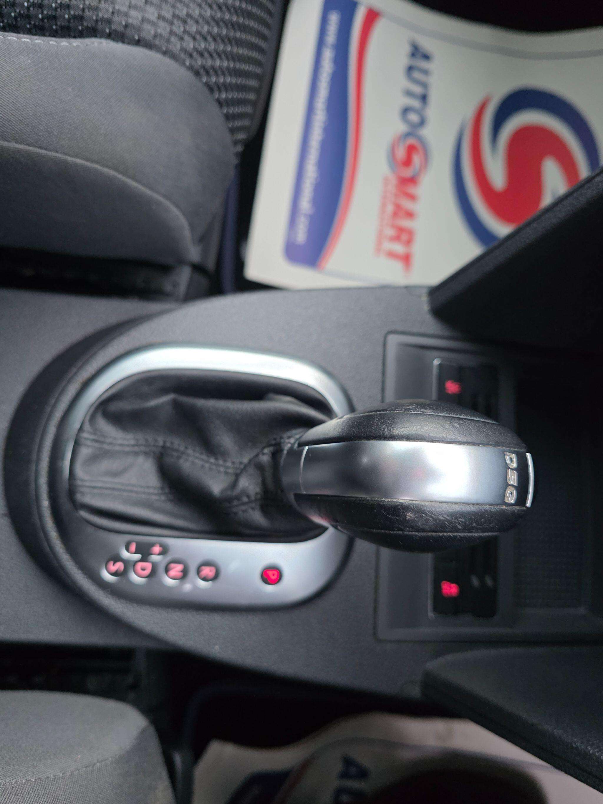 2014 VOLKSWAGEN TOURAN 2014 VOLKSWAGEN TOURAN