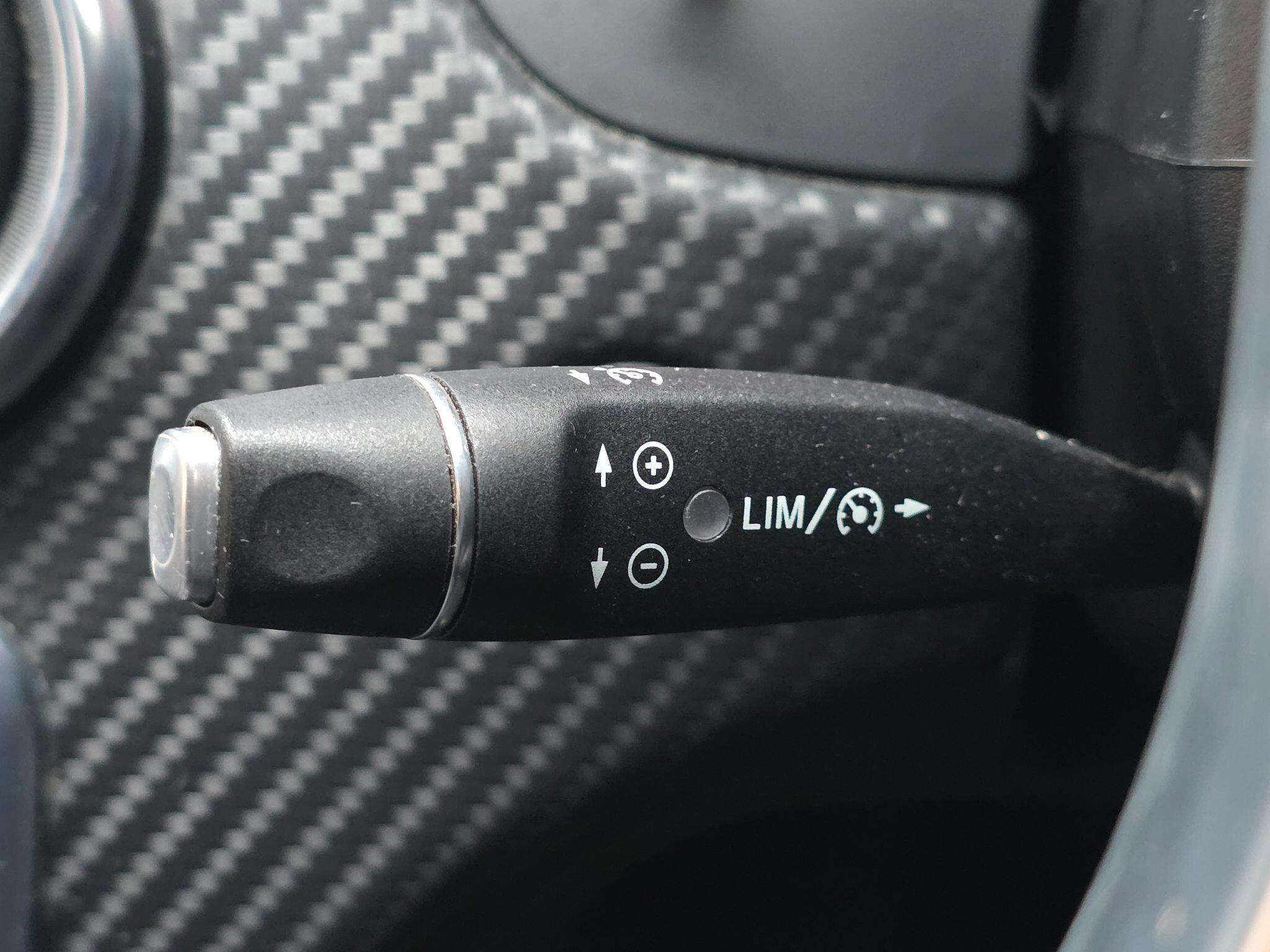 2014 MERCEDES-BENZ A CLASS 2014 MERCEDES-BENZ A CLASS