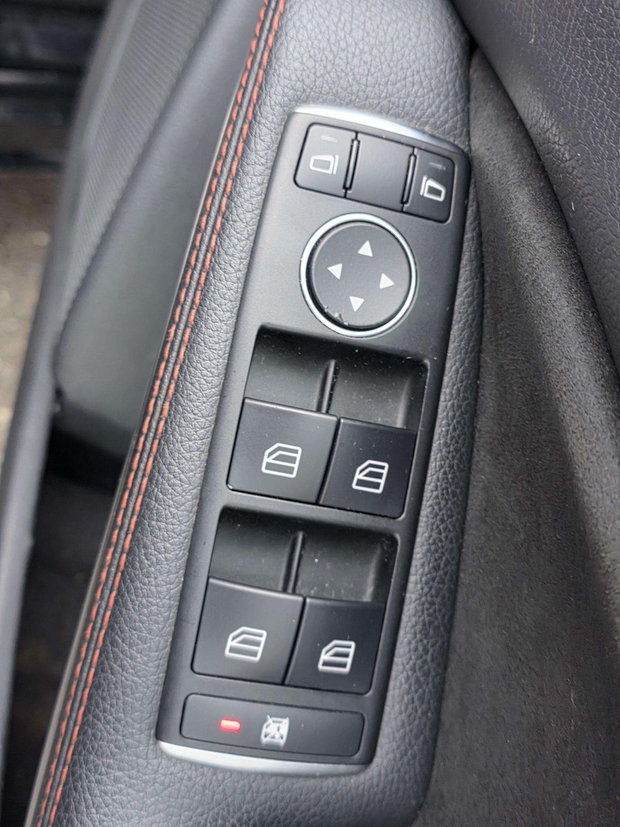 2014 MERCEDES-BENZ A CLASS 2014 MERCEDES-BENZ A CLASS