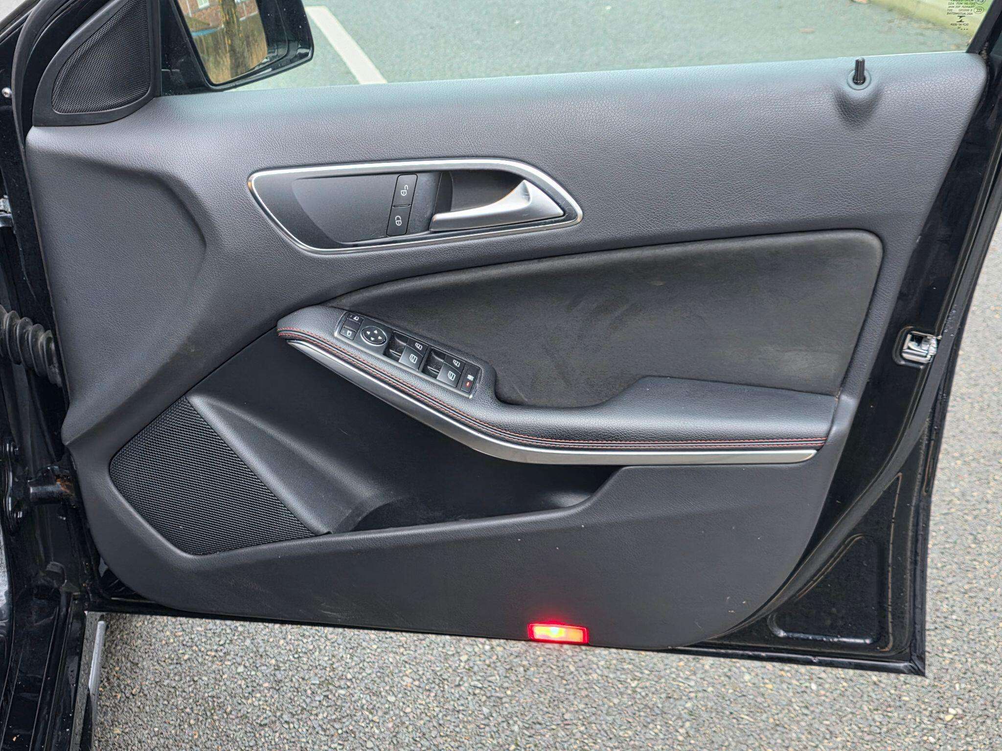 2014 MERCEDES-BENZ A CLASS 2014 MERCEDES-BENZ A CLASS