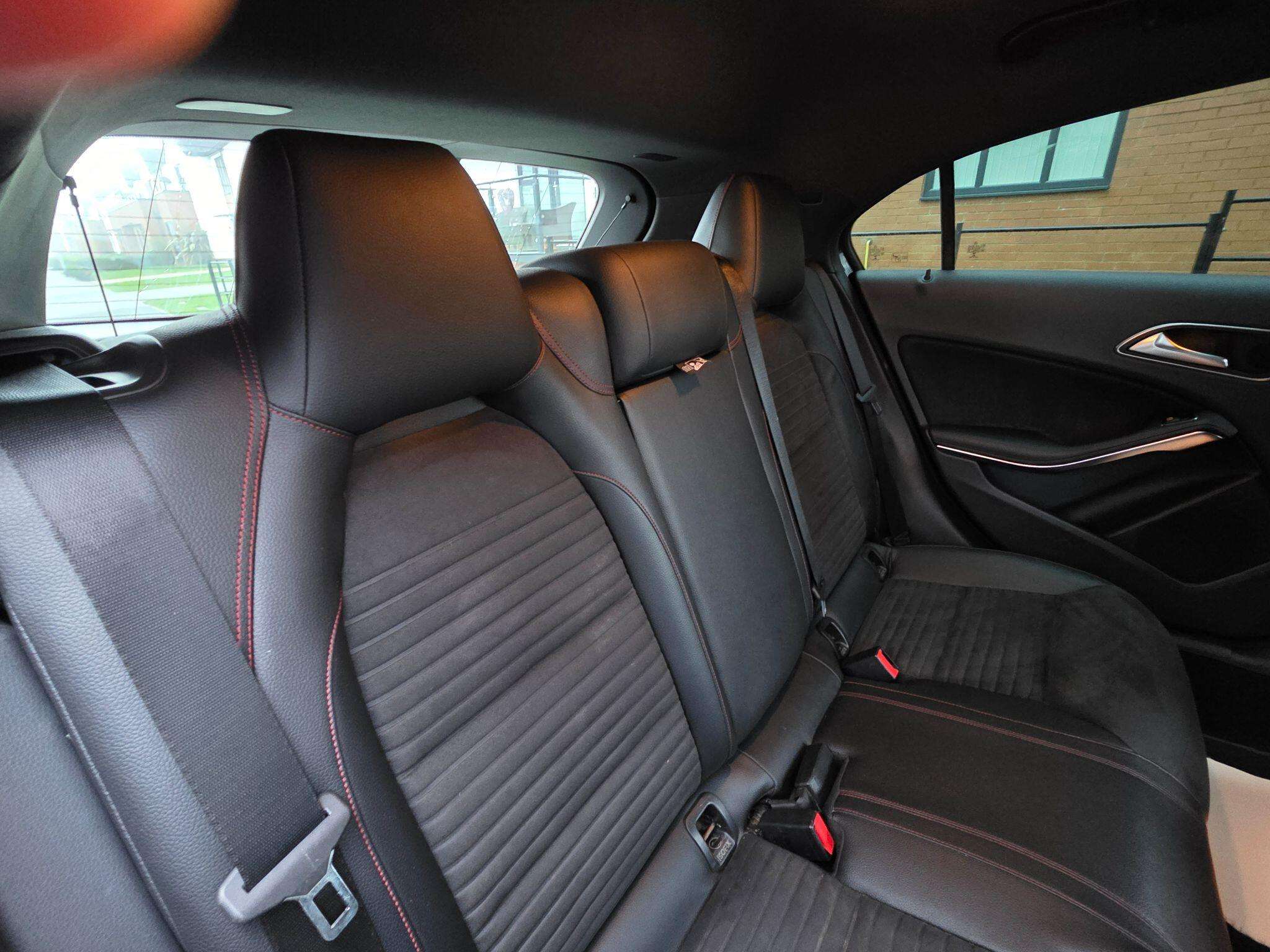 2014 MERCEDES-BENZ A CLASS 2014 MERCEDES-BENZ A CLASS