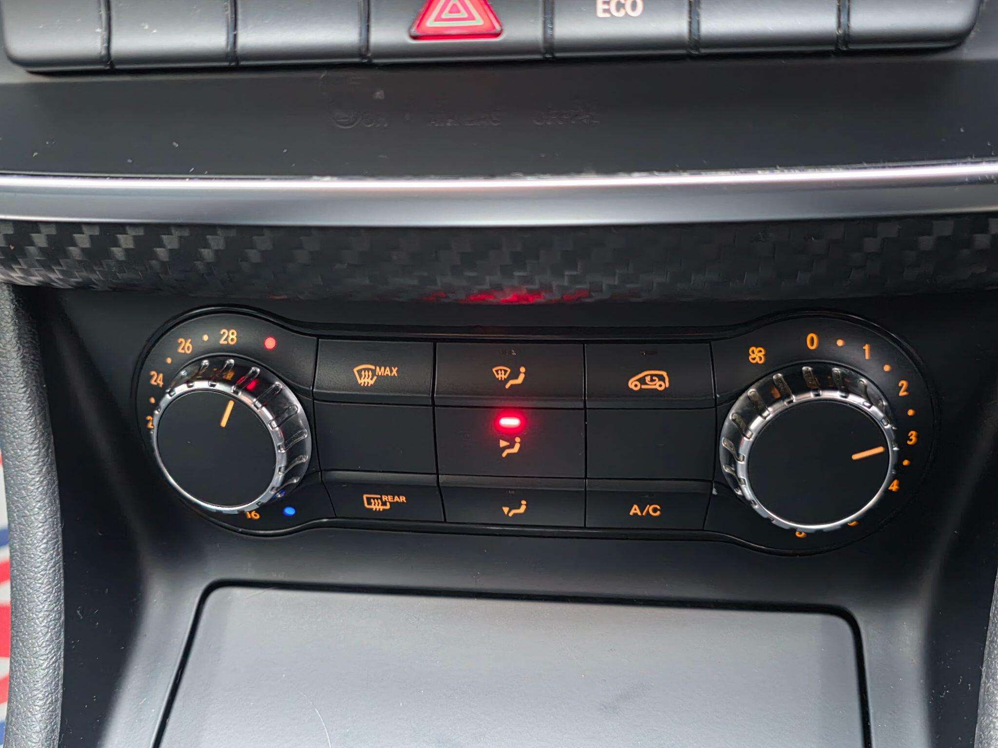 2014 MERCEDES-BENZ A CLASS 2014 MERCEDES-BENZ A CLASS