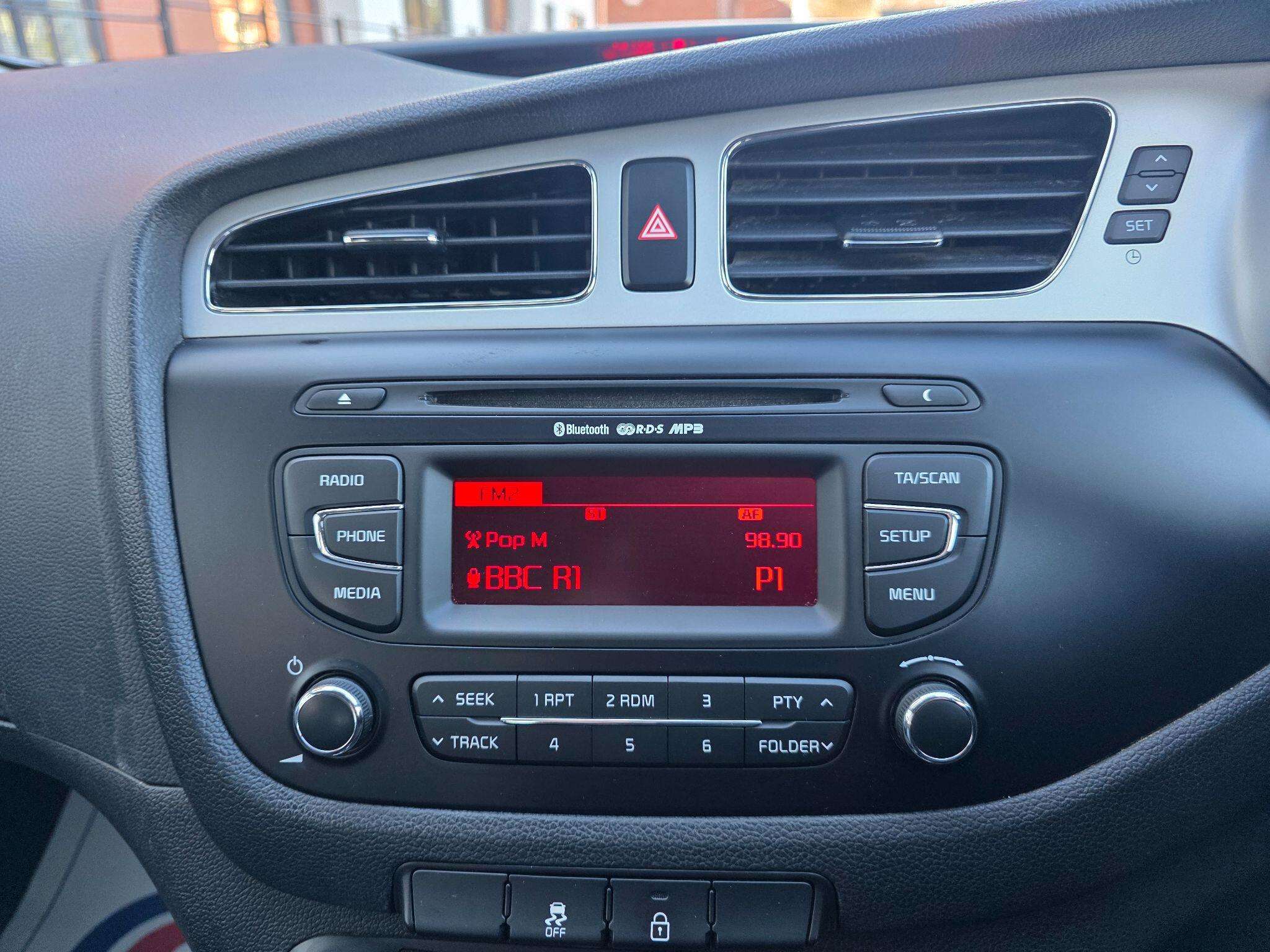 2014 KIA CEED 2014 KIA CEED