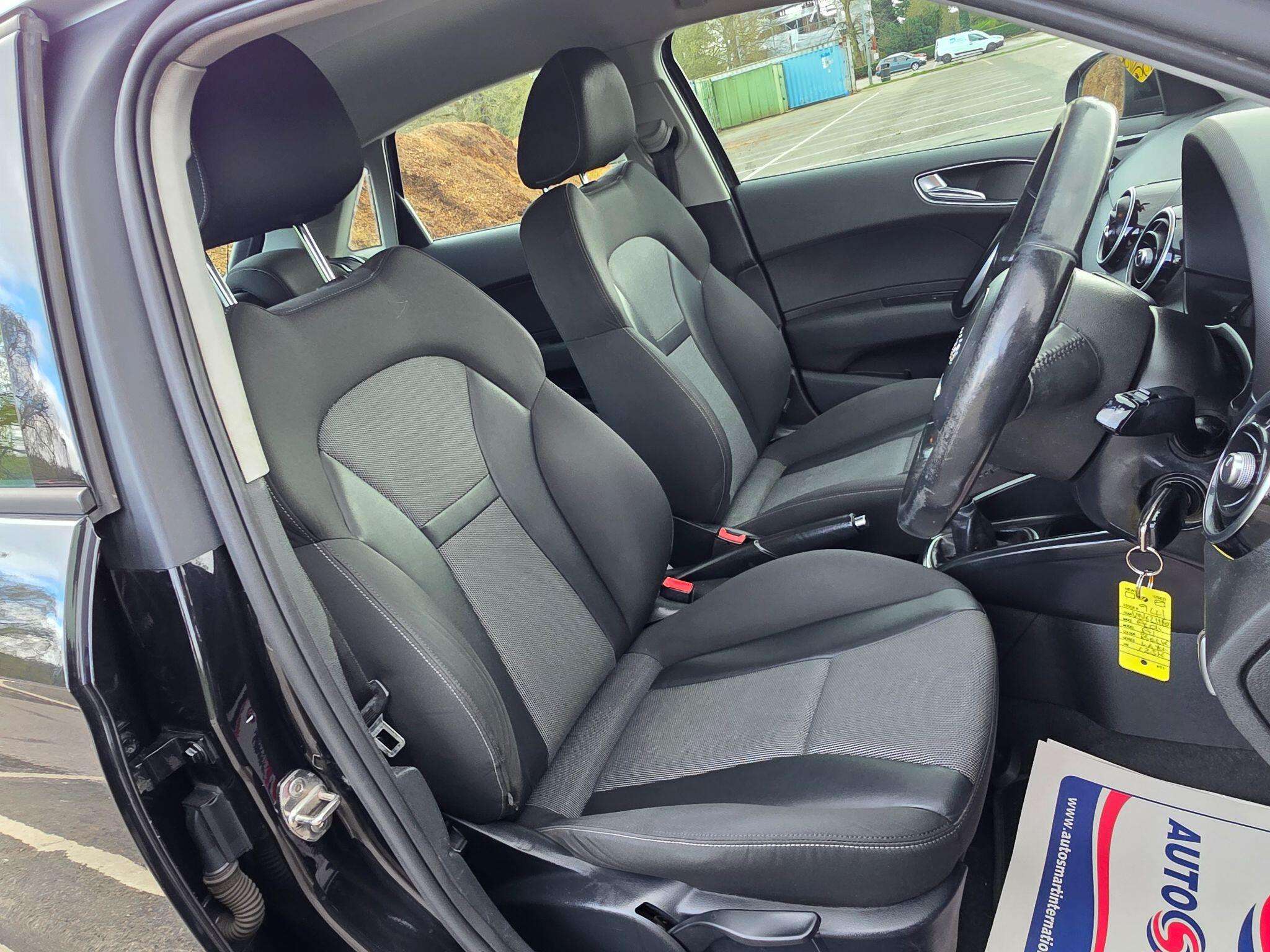 2012 AUDI A1 2012 AUDI A1