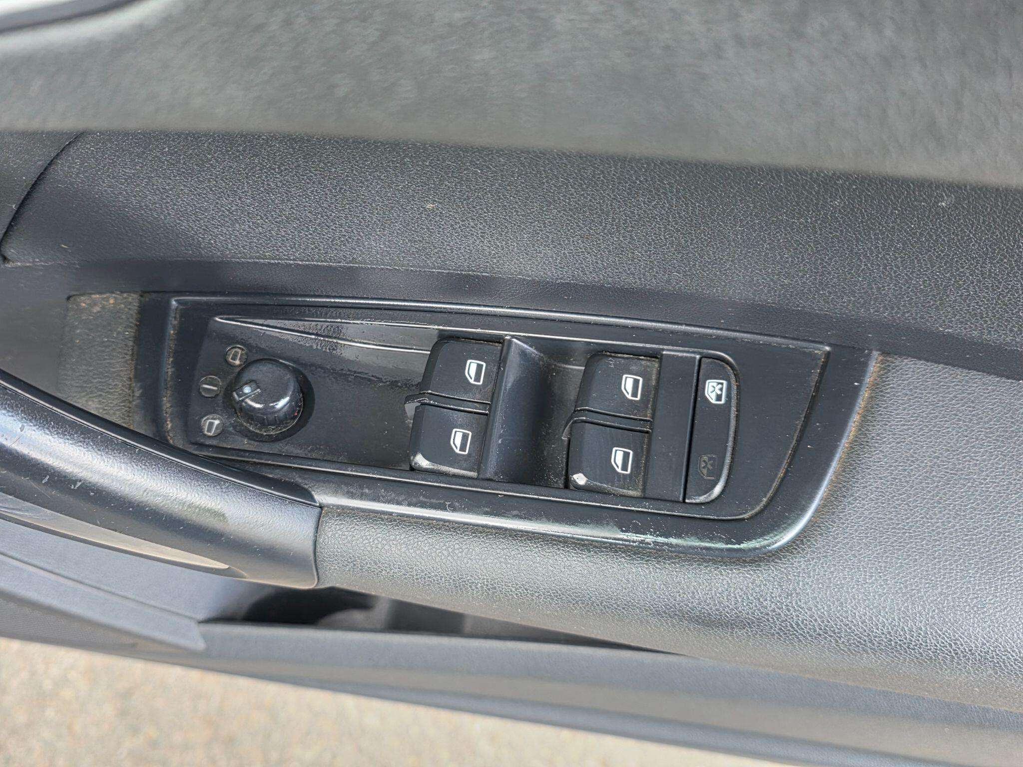 2012 AUDI A1 2012 AUDI A1