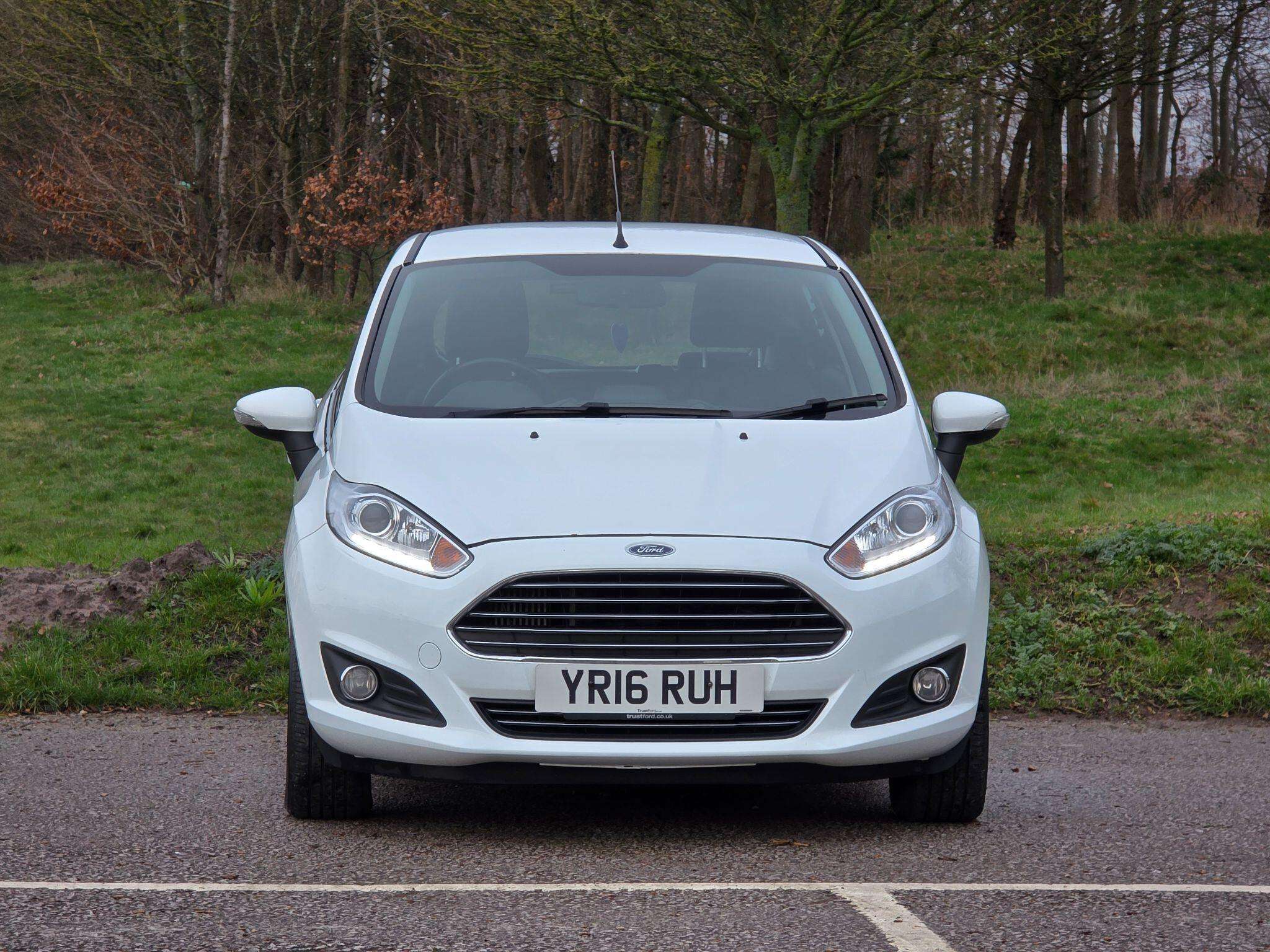 A 2016 FORD FIESTA 1.5 TDCi Zetec Euro 6 5dr A 2016 FORD FIESTA 1.5 TDCi Zetec Euro 6 5dr