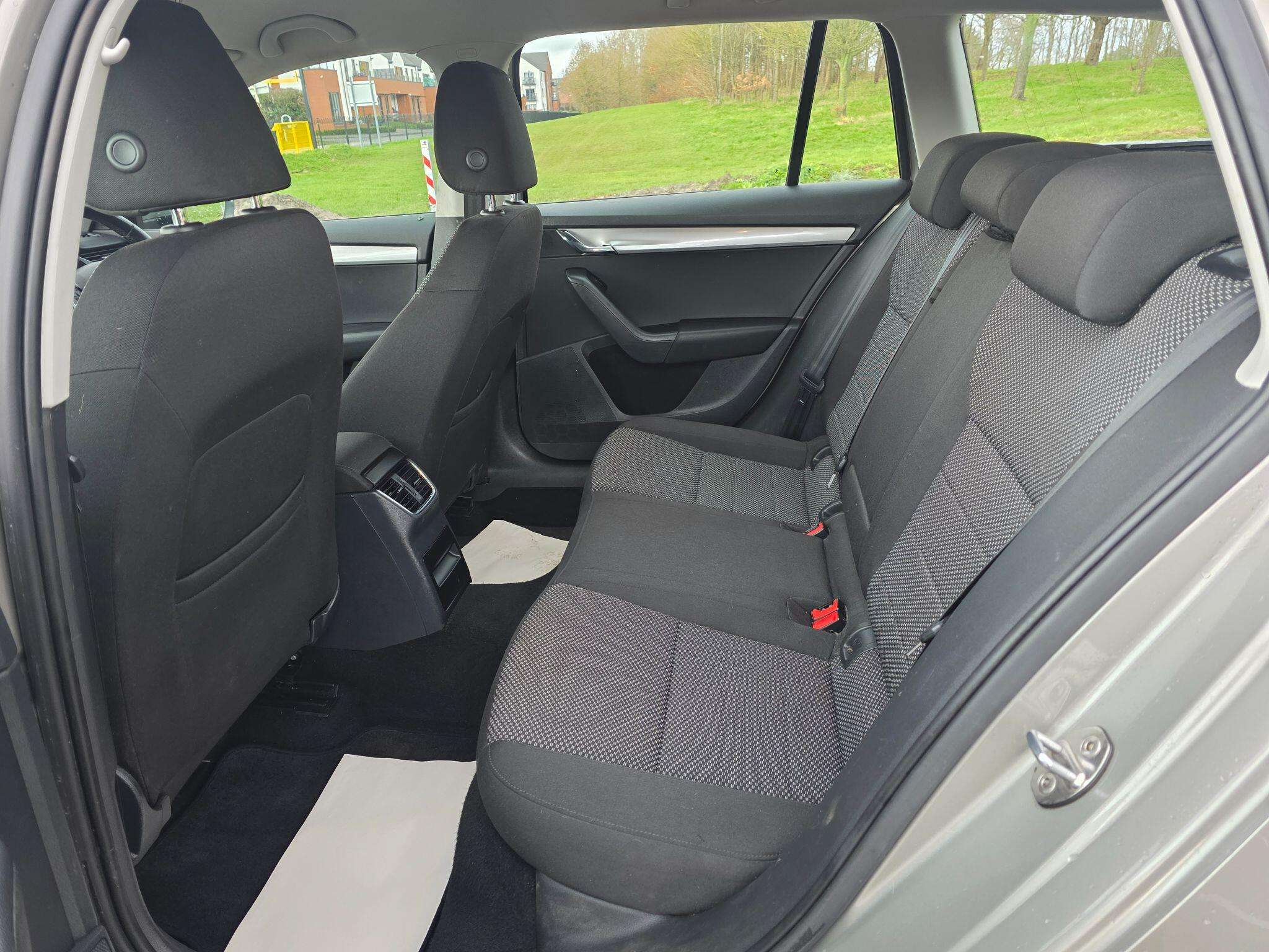 2015 SKODA OCTAVIA 2015 SKODA OCTAVIA