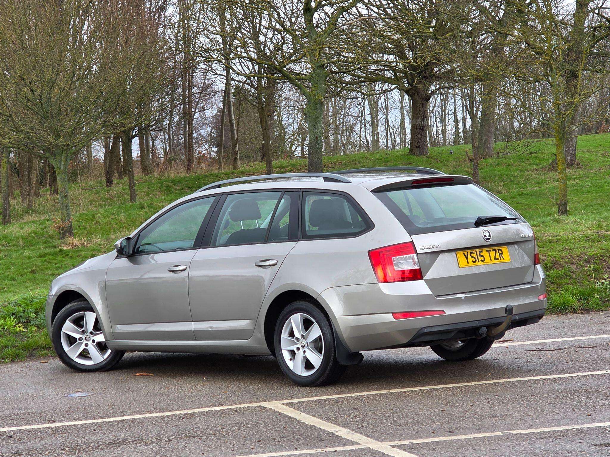 2015 SKODA OCTAVIA 2015 SKODA OCTAVIA