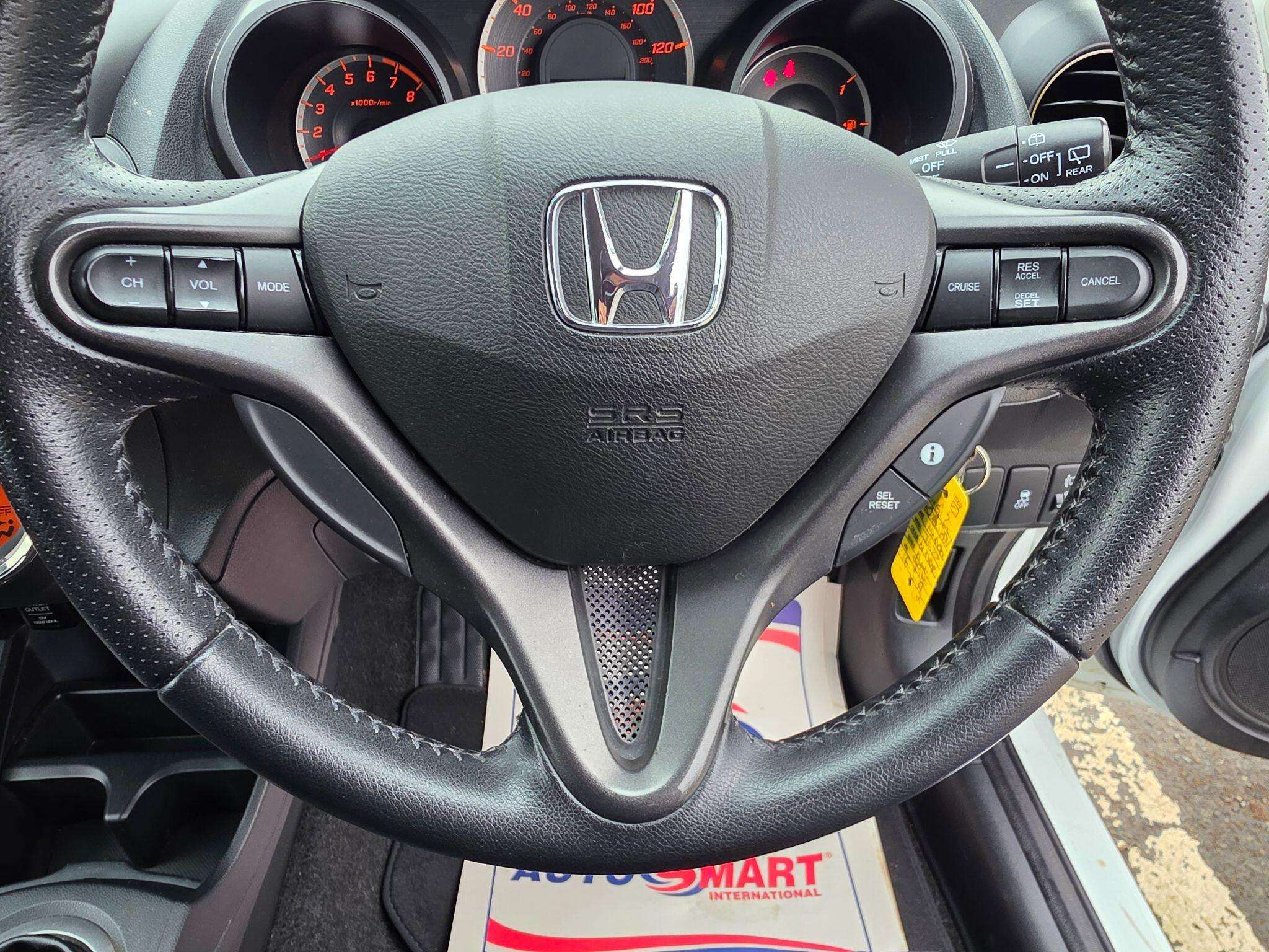 2013 HONDA JAZZ 2013 HONDA JAZZ
